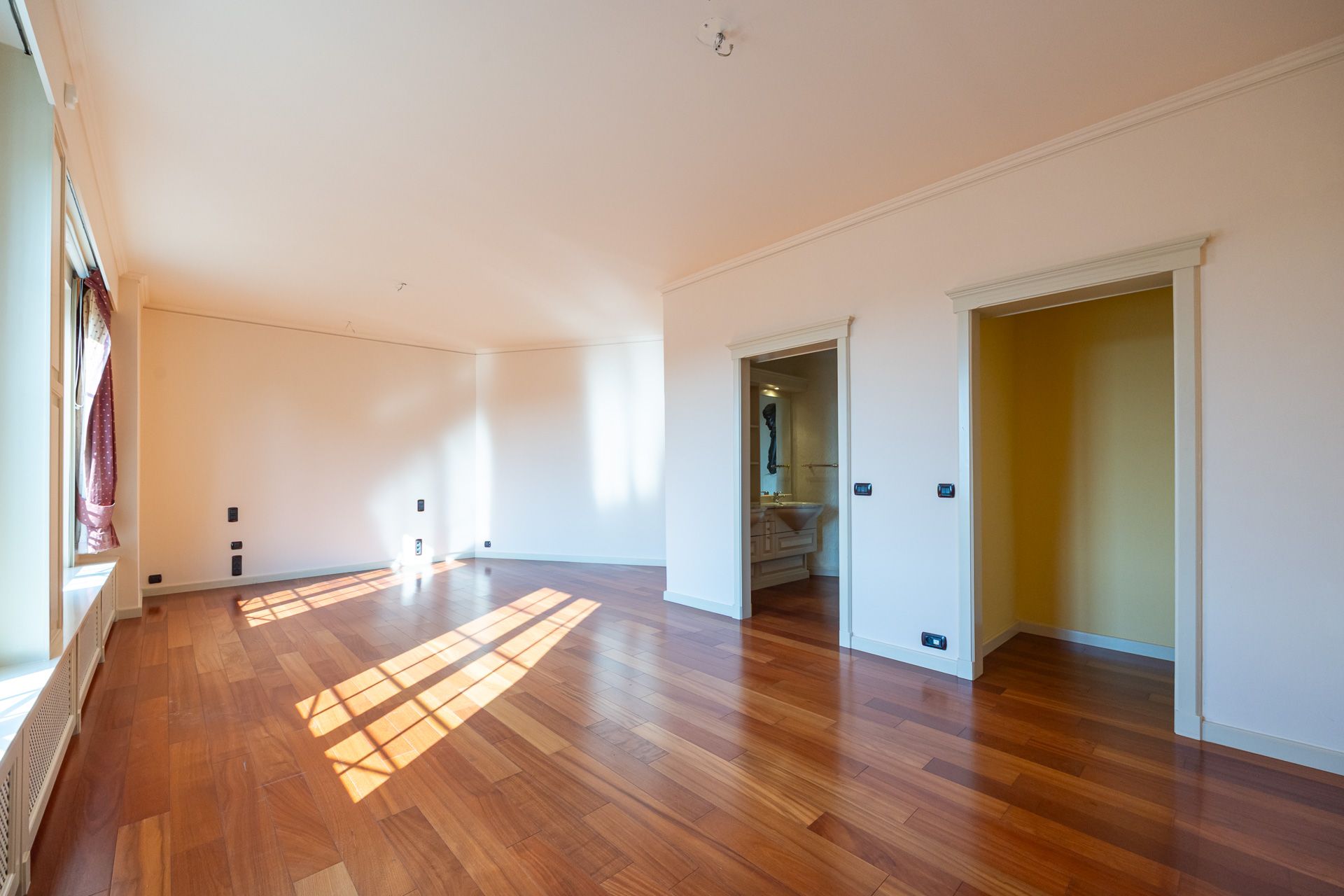 Stijlvol appartement met uitzicht over het Stadspark + garage - foto 7