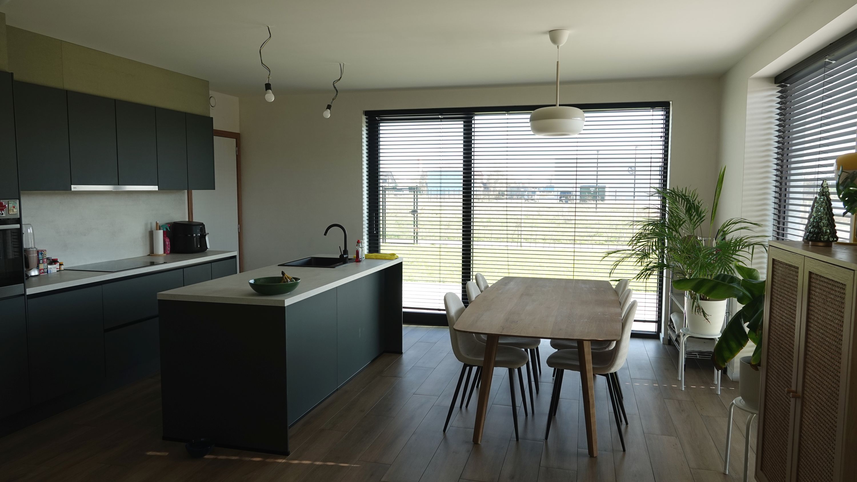 Recente halfopen woning in rustige verkaveling - foto 5