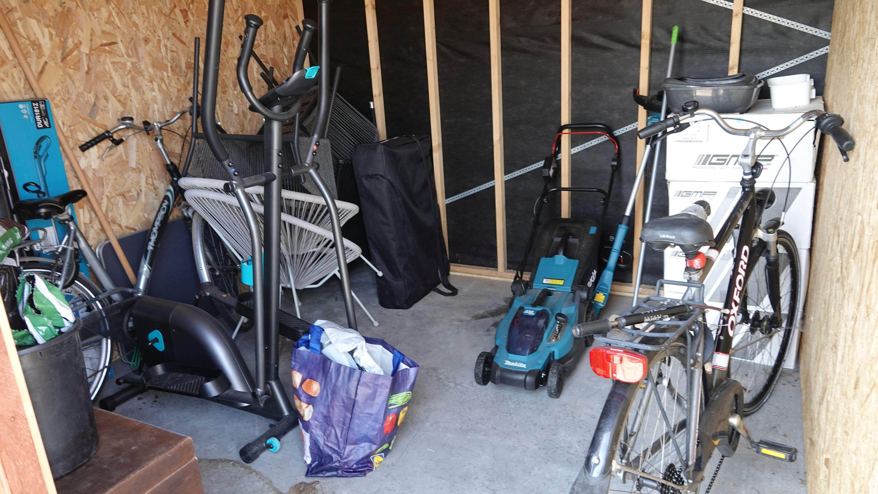 Recente halfopen woning in rustige verkaveling - foto 7