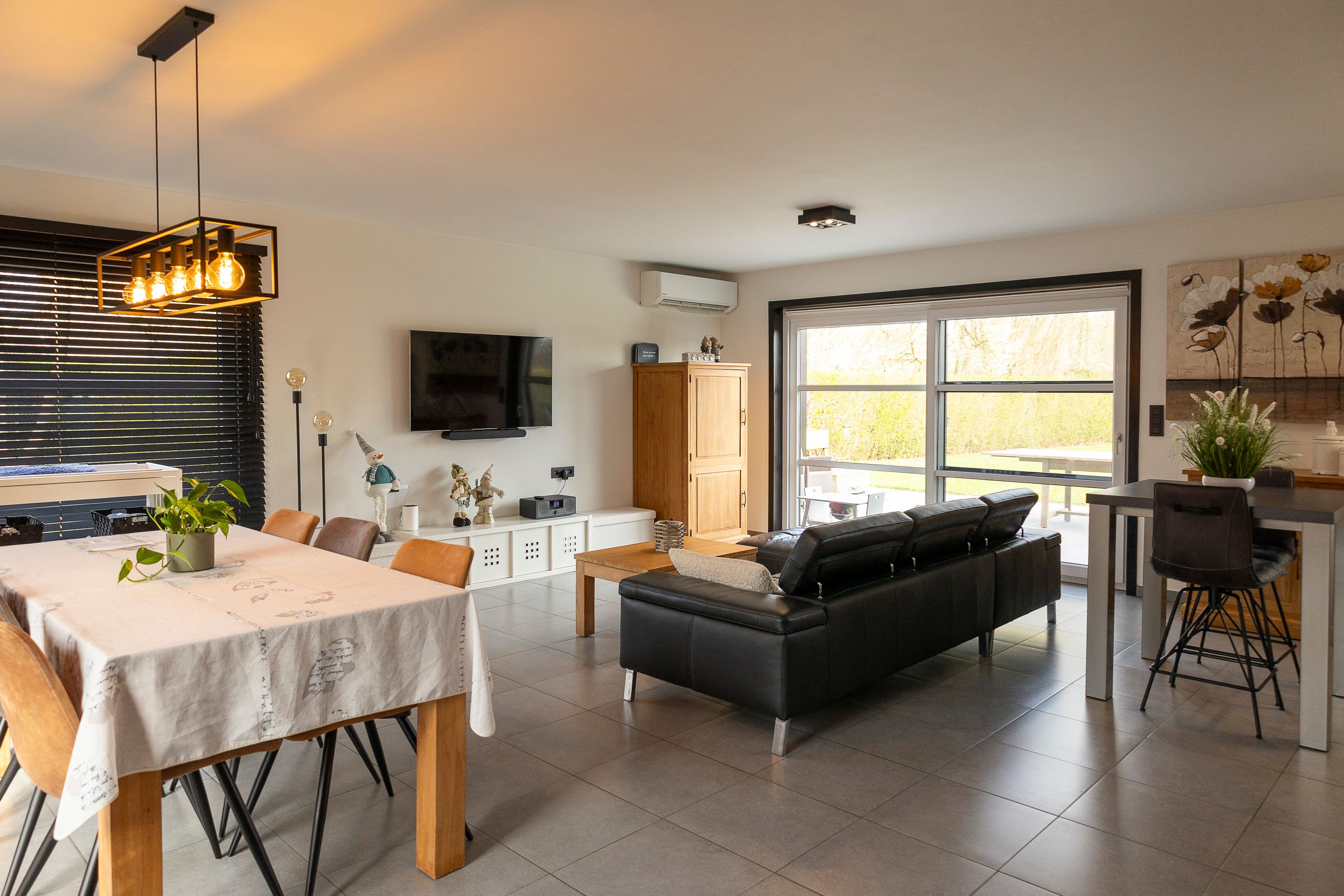 Energiezuinige, alleenstaande woning met 3 slpks, ruime garage en tiny house - foto 4