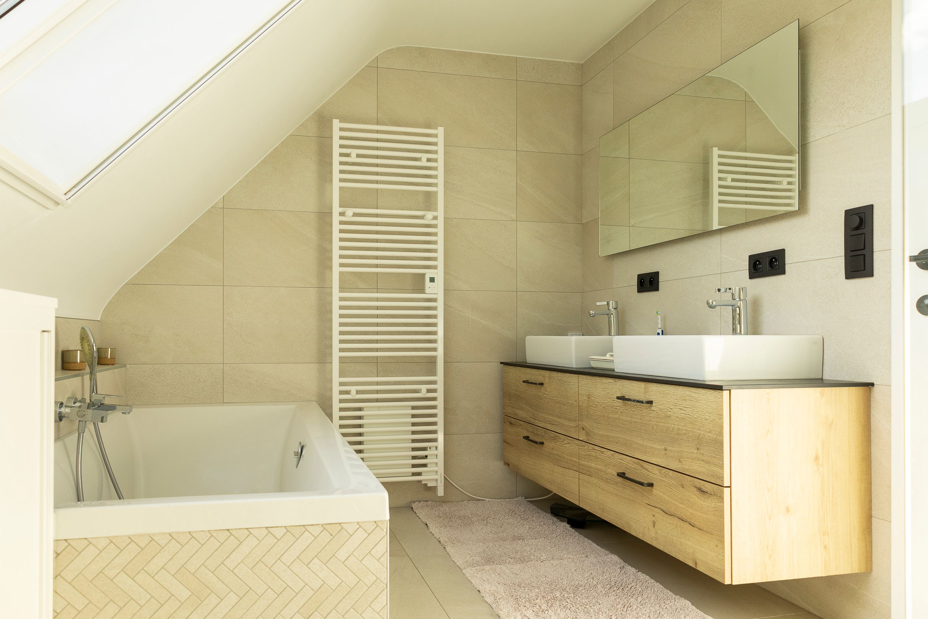 Energiezuinige, alleenstaande woning met 3 slpks, ruime garage en tiny house - foto 9