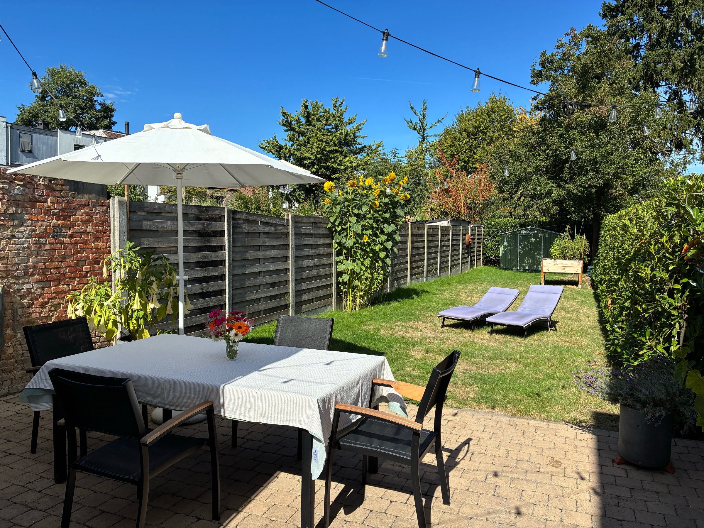 Instapklare rijwoning met zonnige tuin, centraal in Mortsel EPC B - foto 9