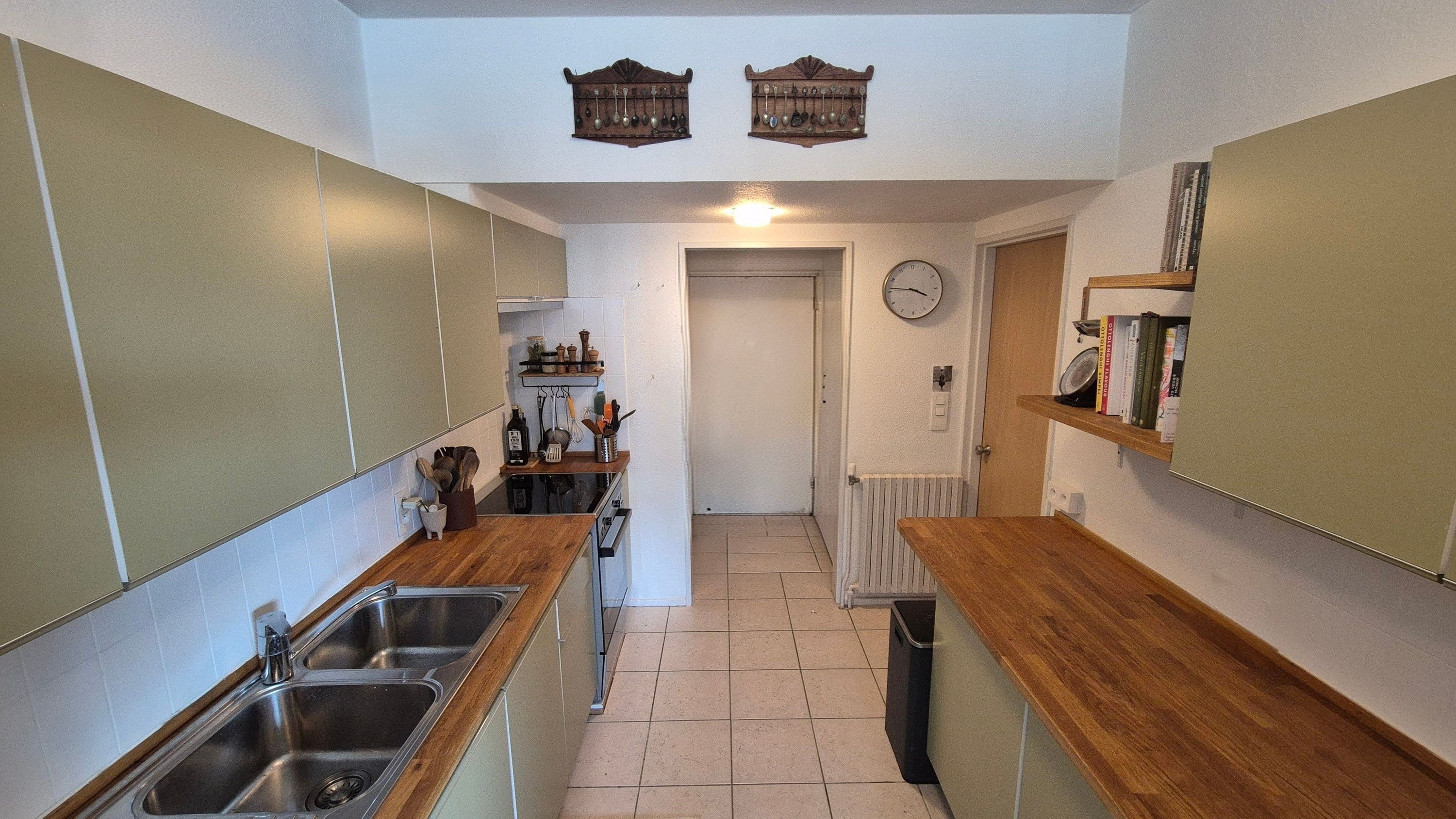 Ruim en lichtrijk appartement met drie slaapkamers - foto 3