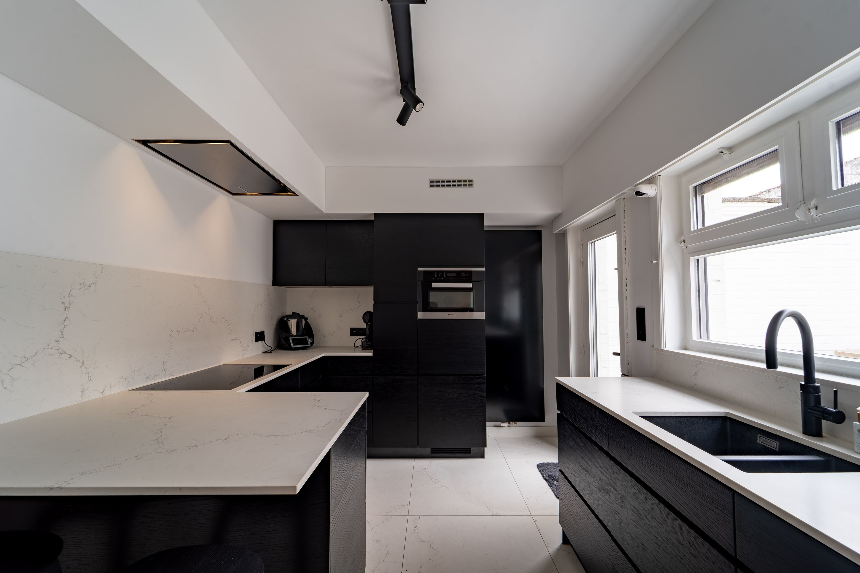 Instapklare woning met garage op wandelafstand van centrum - foto 3
