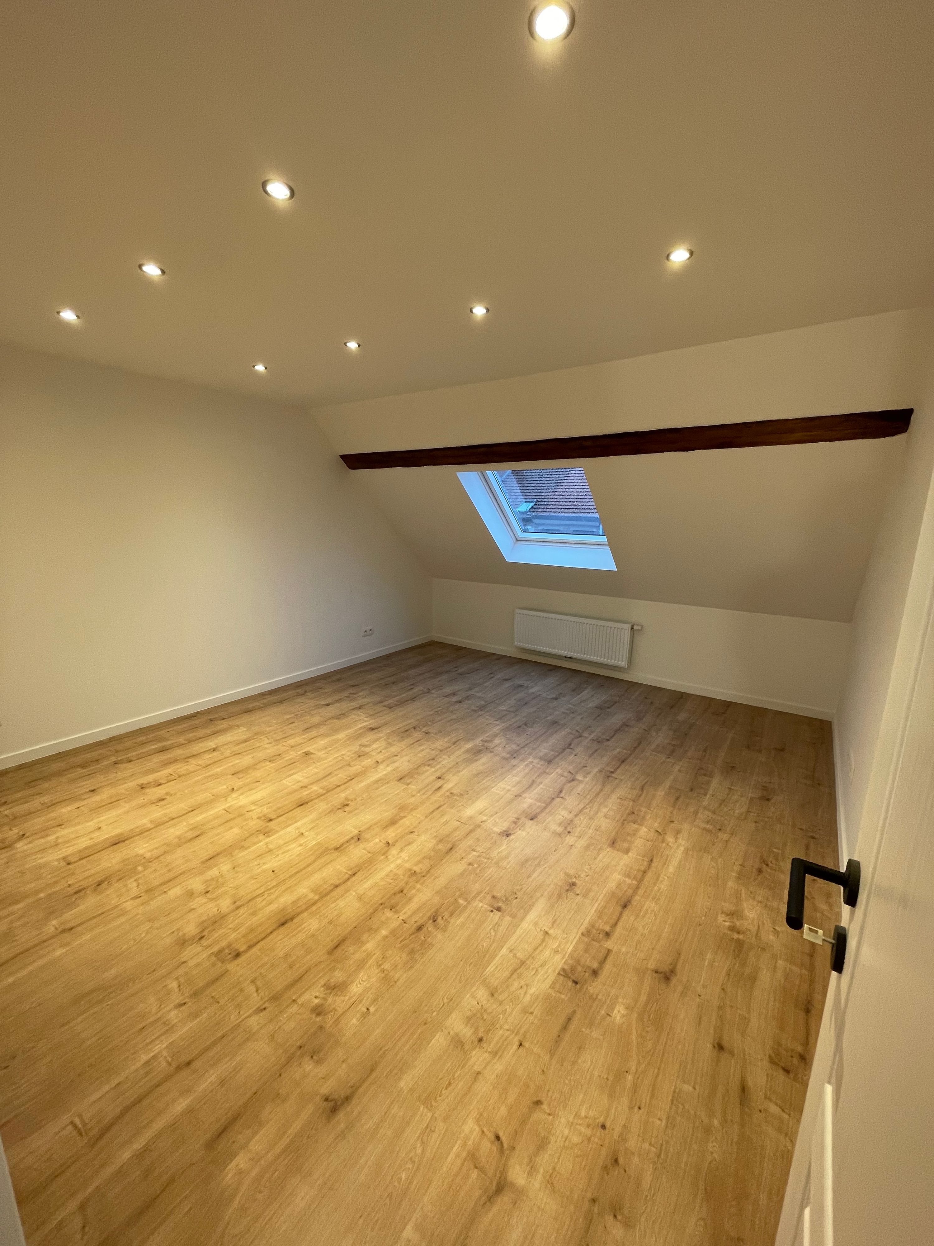 Instapklare stadswoning met 3 ruime slaapkamers in hartje Aarschot - foto 10