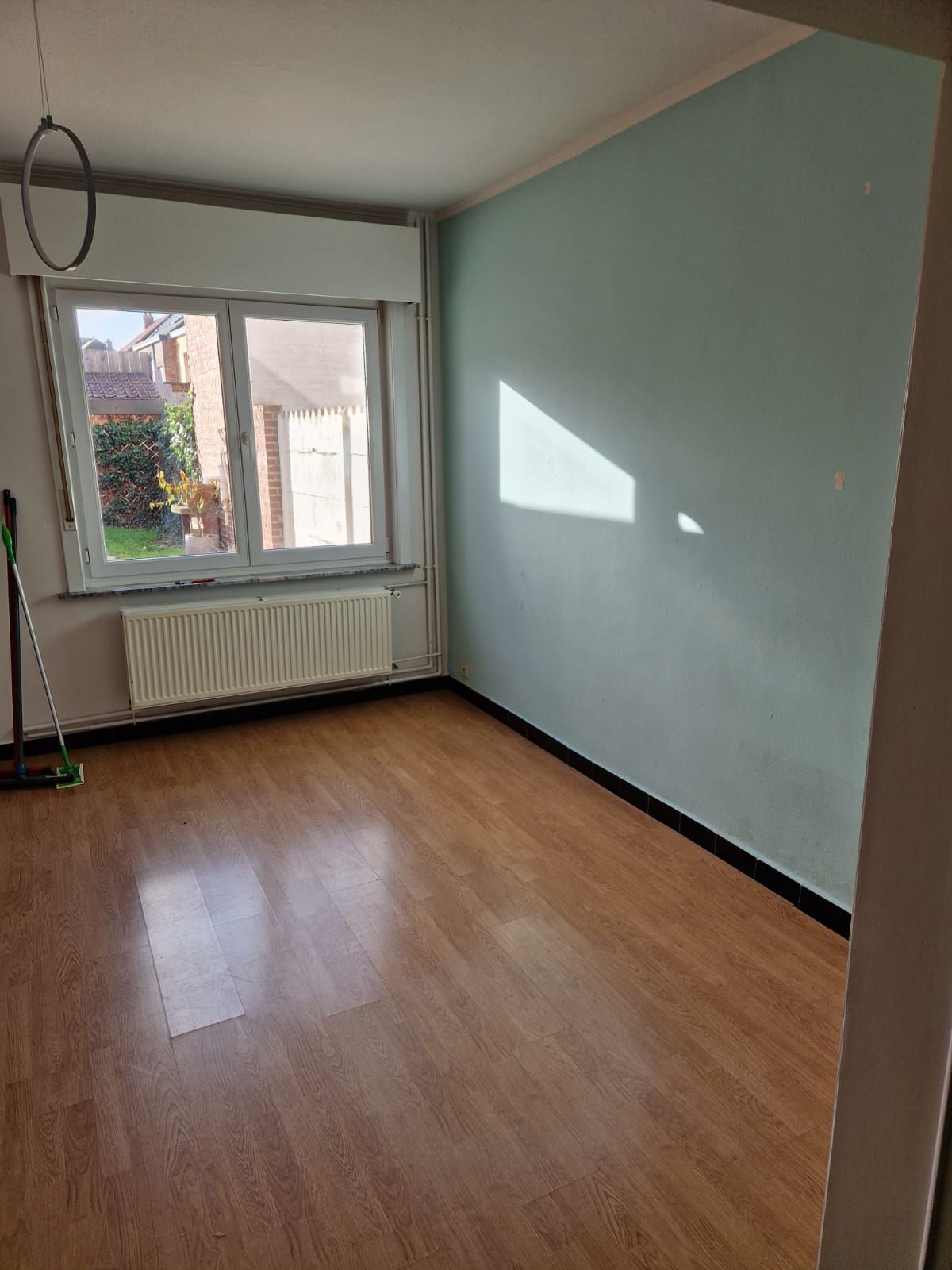 Rijwoning met 2 slpks, terrasje en zonnige tuin, Zwijnaarde - EPC C  - foto 5