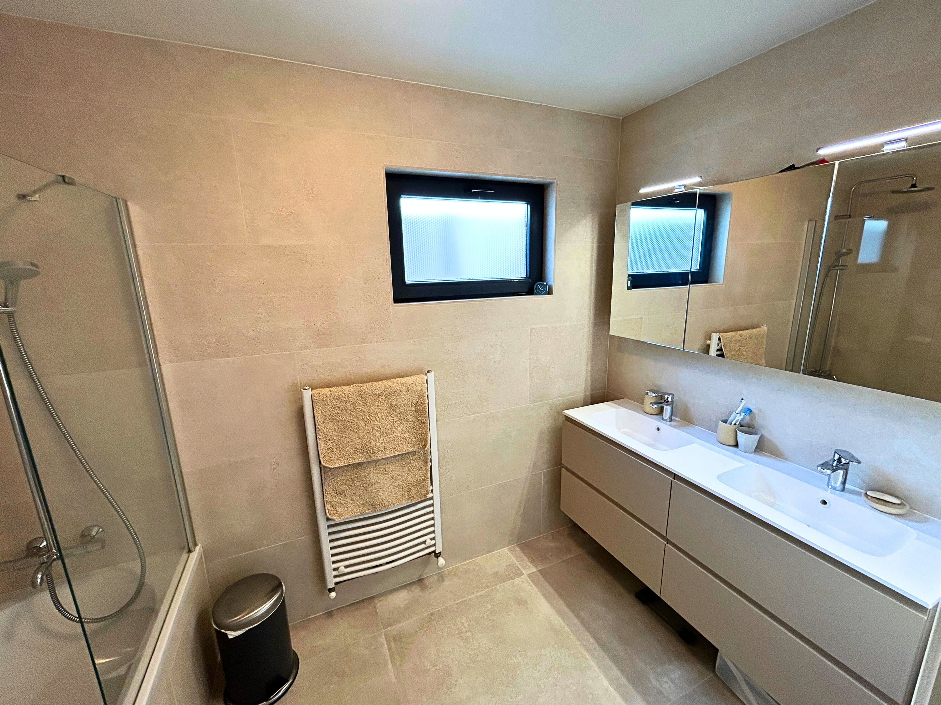 Instapklare gezinswoning centrum Kortrijk - foto 8