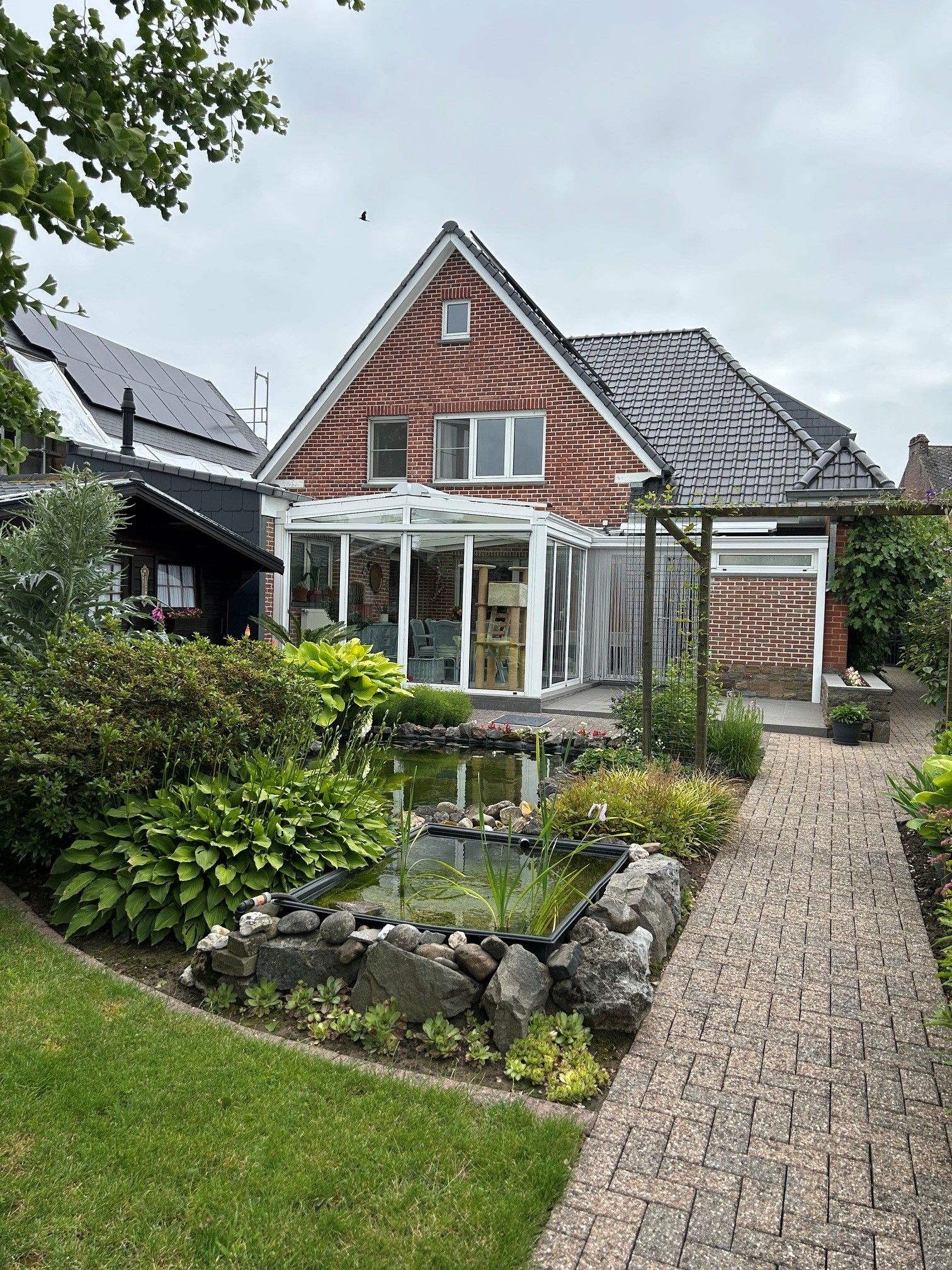 Instapklare open bebouwing met grote tuin - foto 3