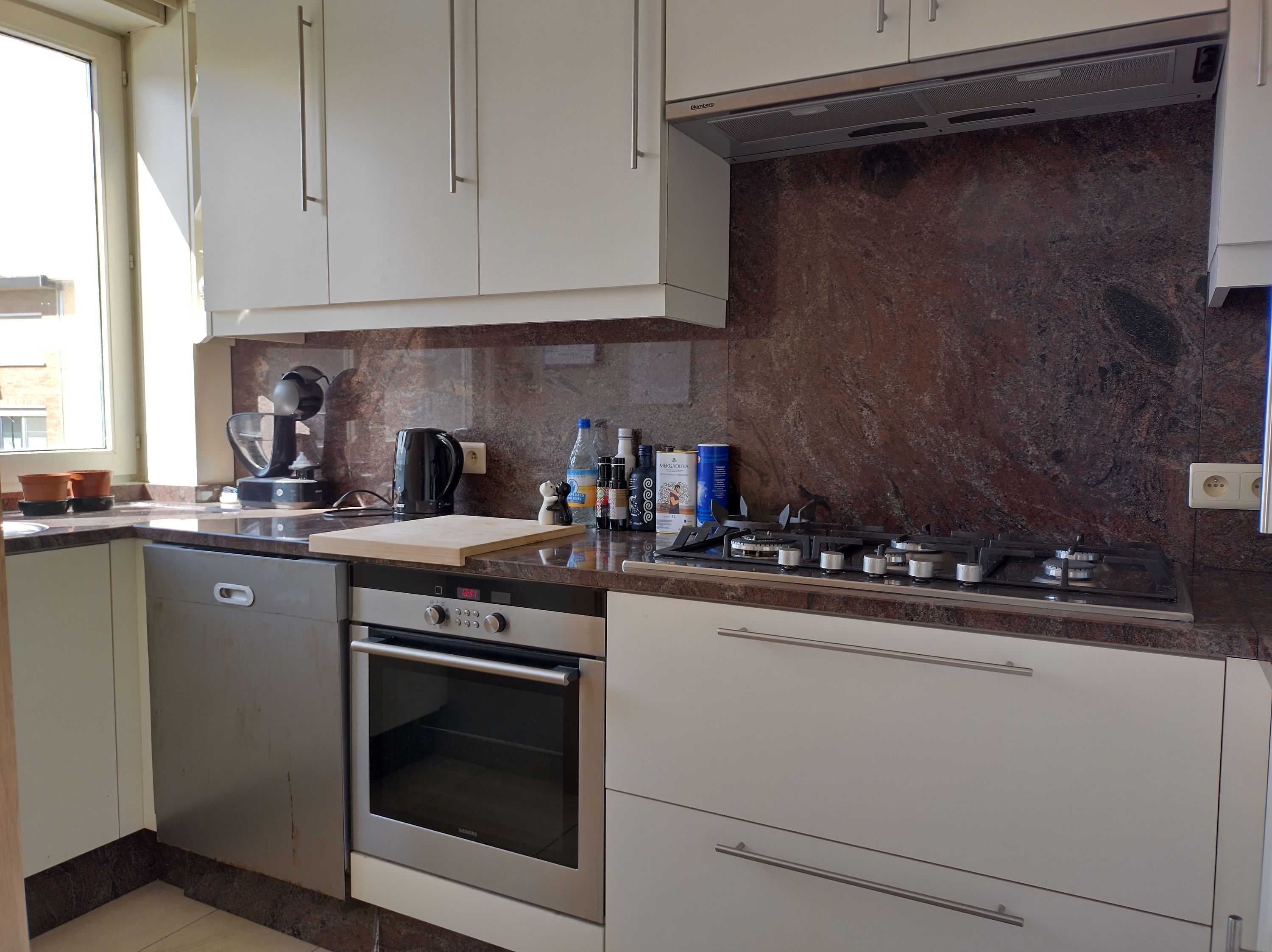 Appartement met 2 slaapkamer, garage, staanplaats en kelder te Kessel-Lo - foto 4