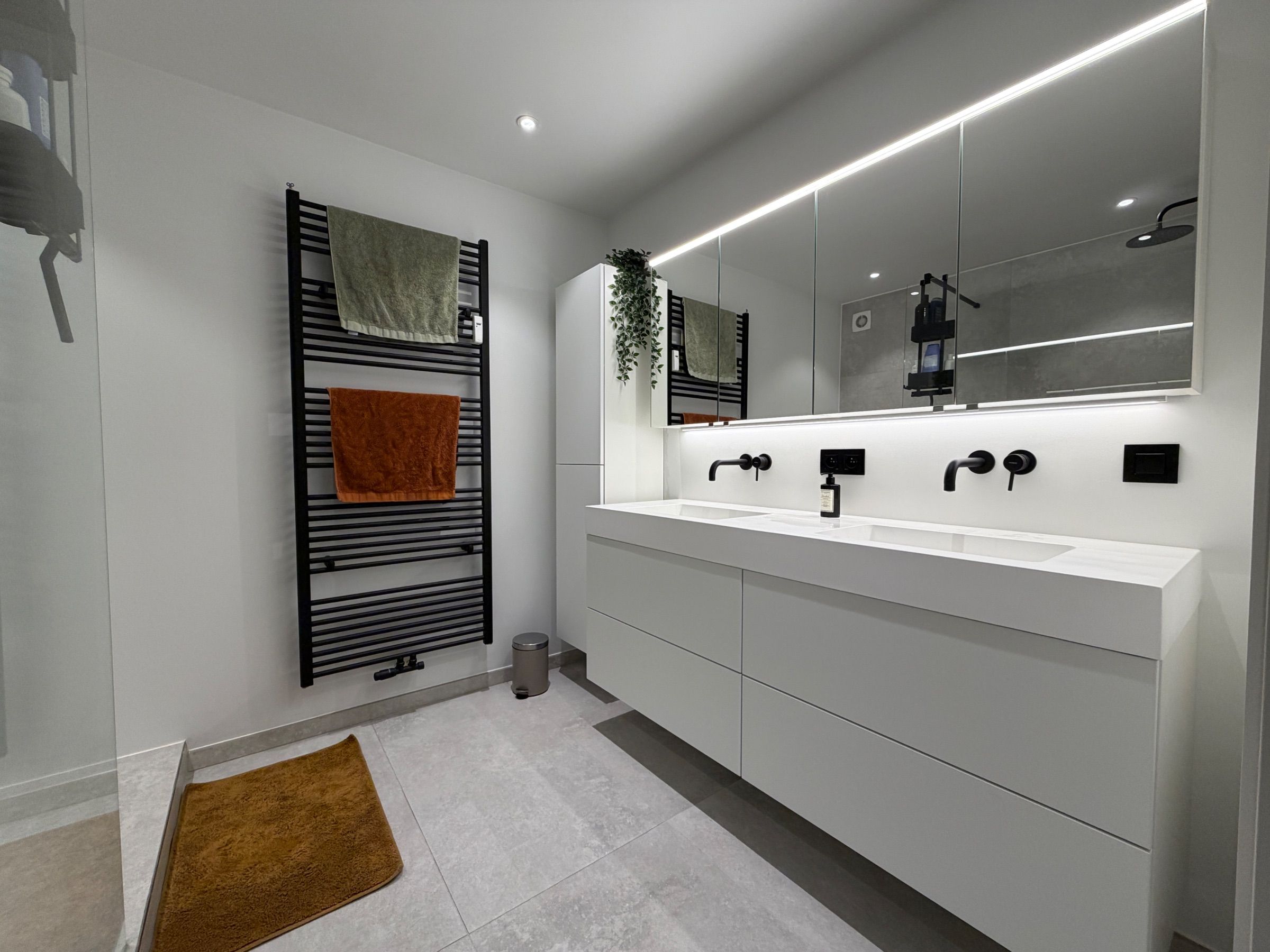 Luxe gerenoveerd 2 slpk appartement in Deurne Zuid 126m2 - foto 7
