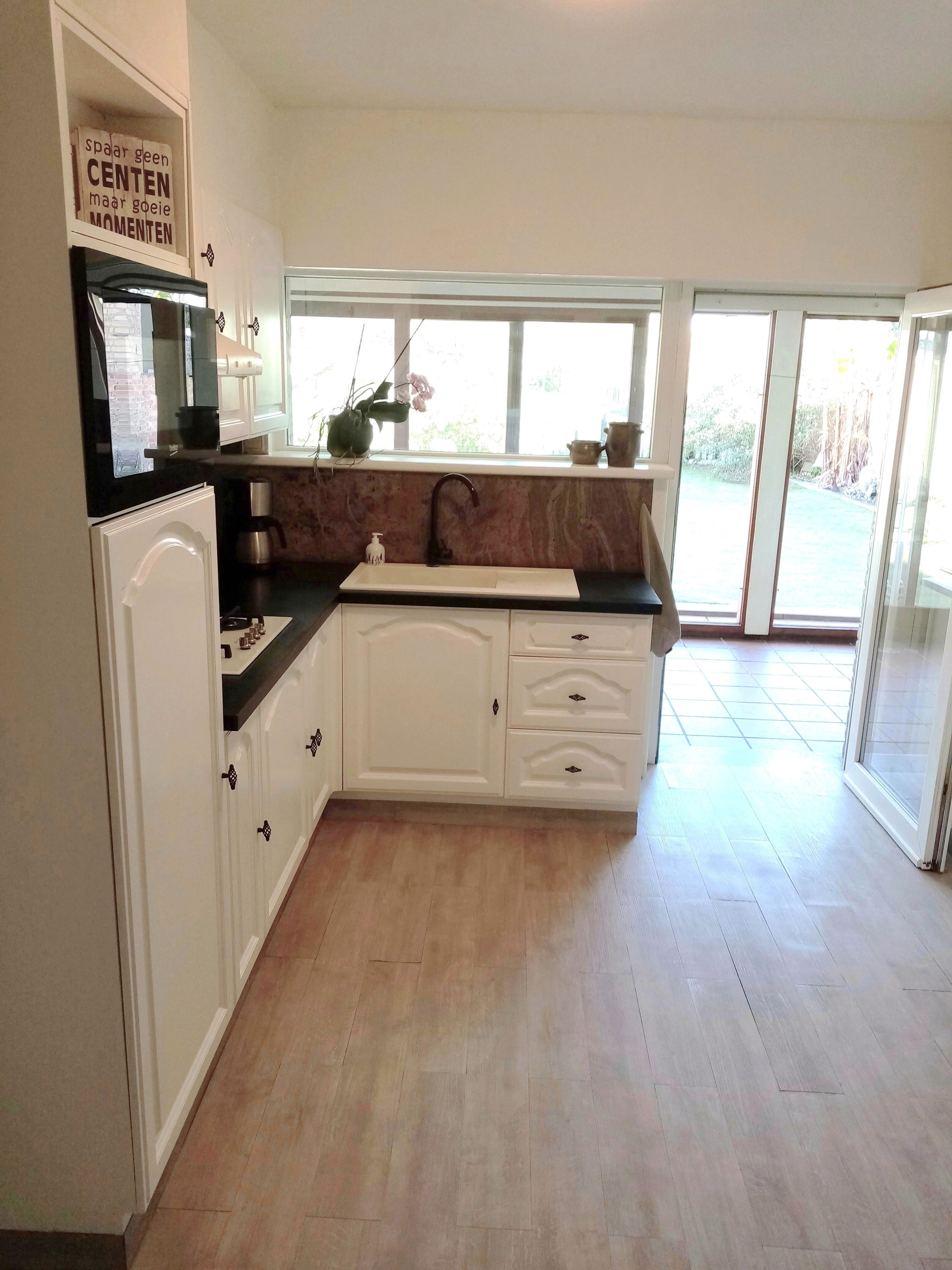 Ruime woning vlak bij zee met kangoeroewoning, grote tuin,... - foto 3