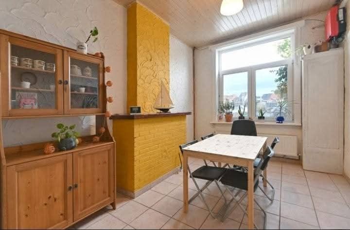 Rijwoning met 120 m² leefruimte, 2 slaapkamers in Eeklo - foto 2