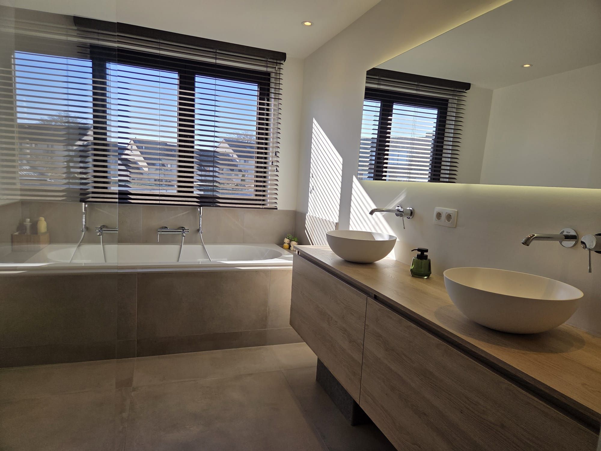 Lichtrijke, energiezuinige gezinswoning in rustige buurt - foto 6