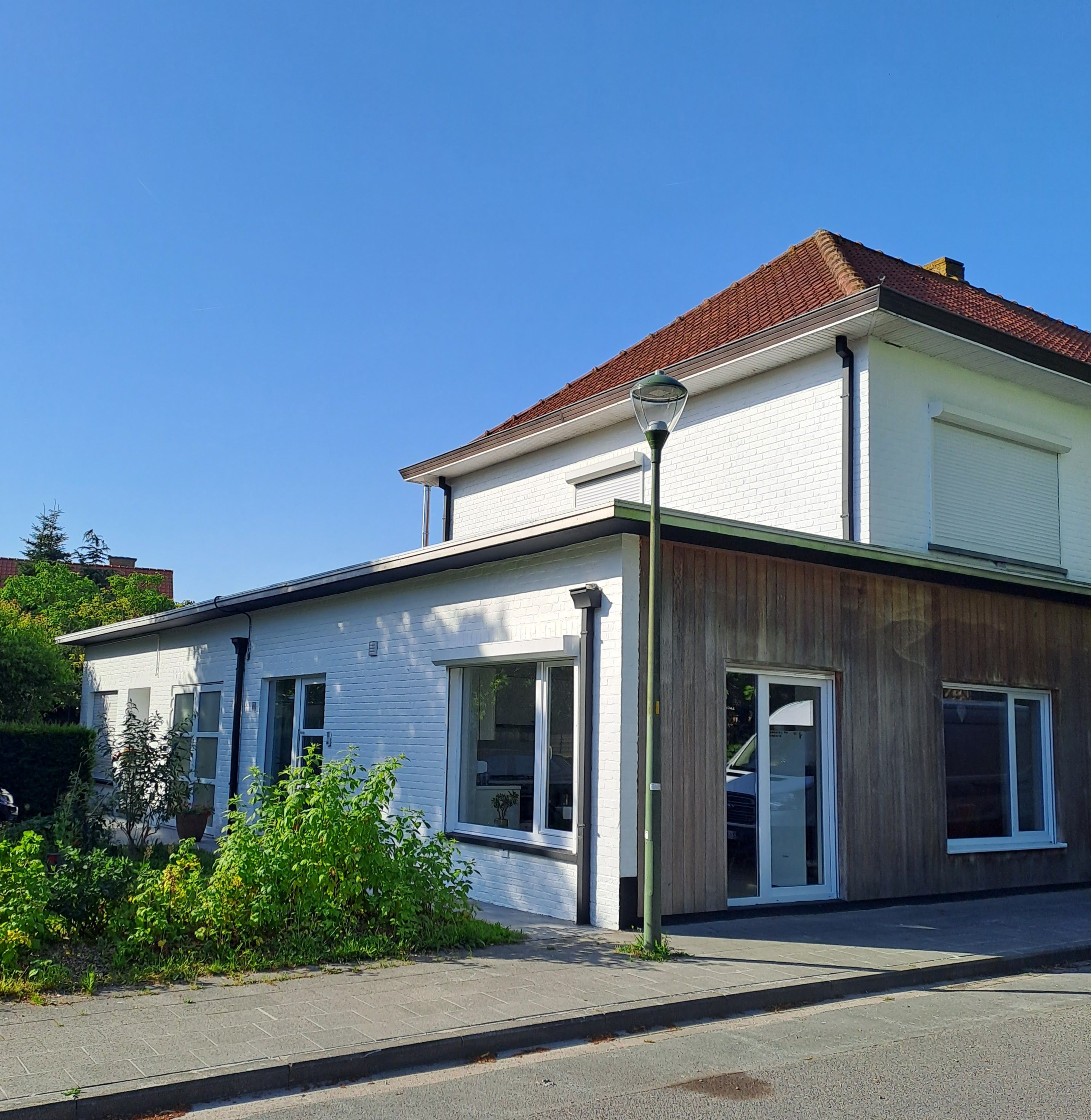 Ruime, lichtrijke HOB met polyvalente ruimte en zonnige tuin - foto 2
