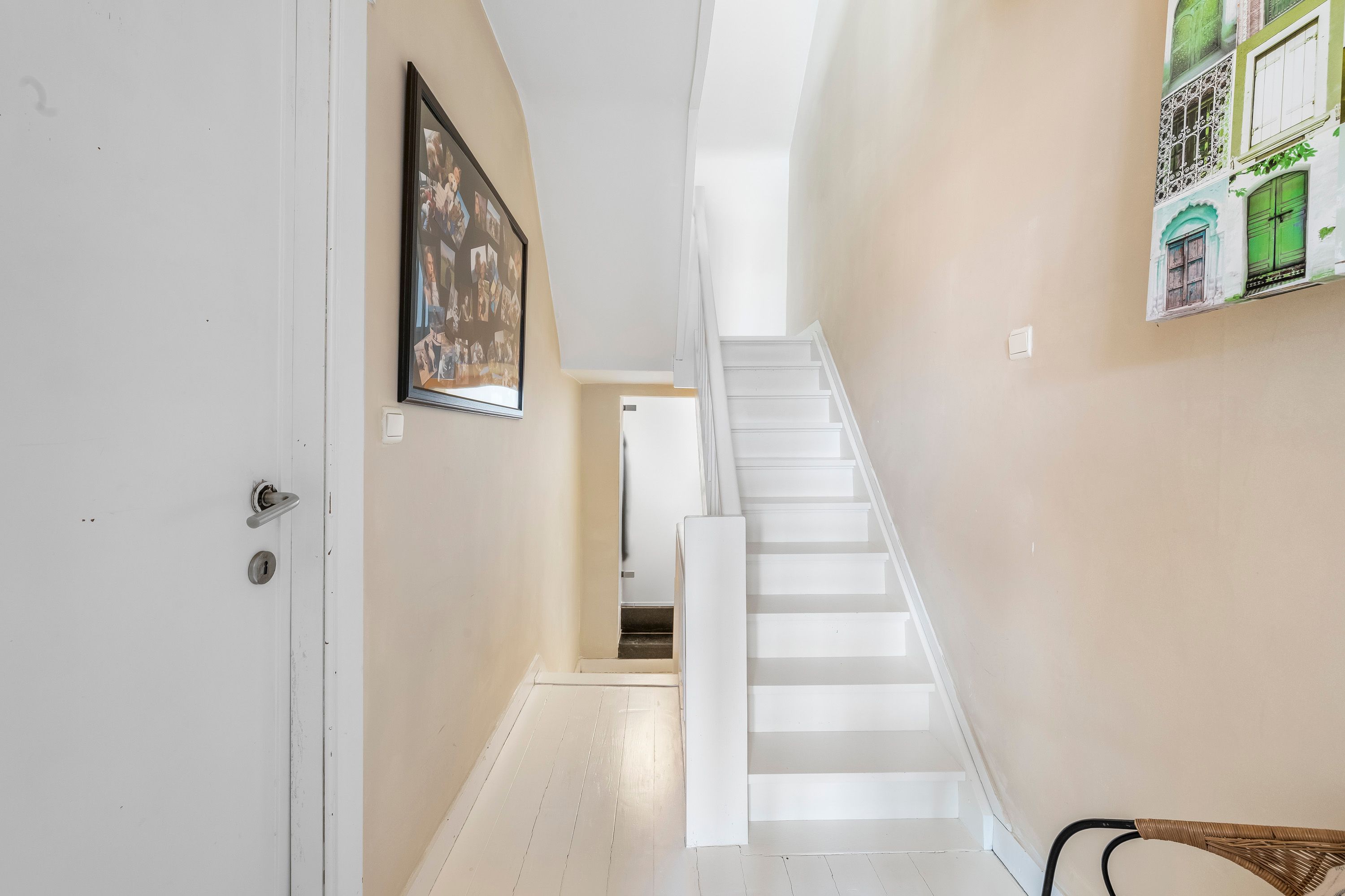 Mooi gerenoveerde halfopen woning, rustig gelegen vlakbij het centrum - foto 9