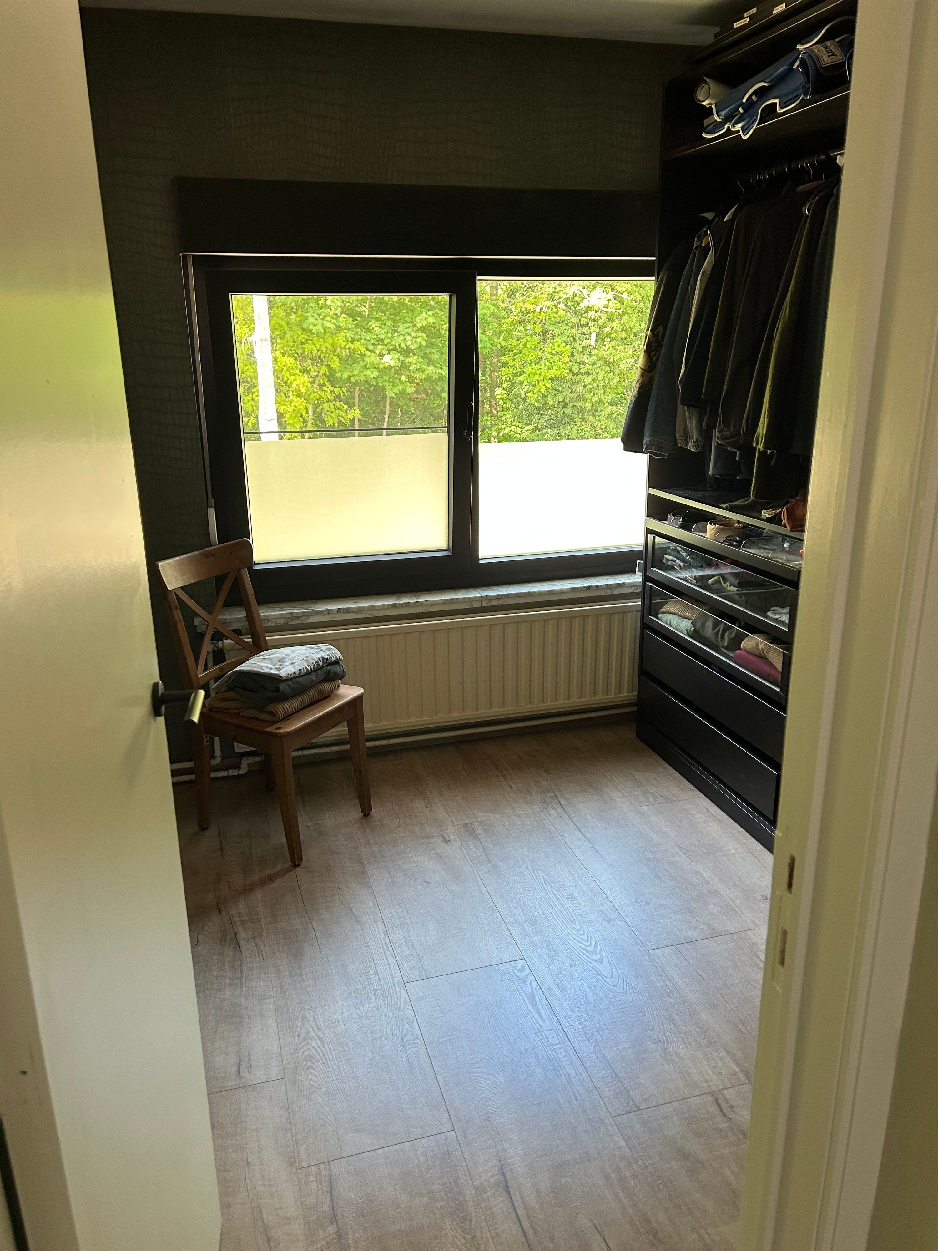 Gerenoveerd huis in rustige woonwijk met grote tuin - foto 8