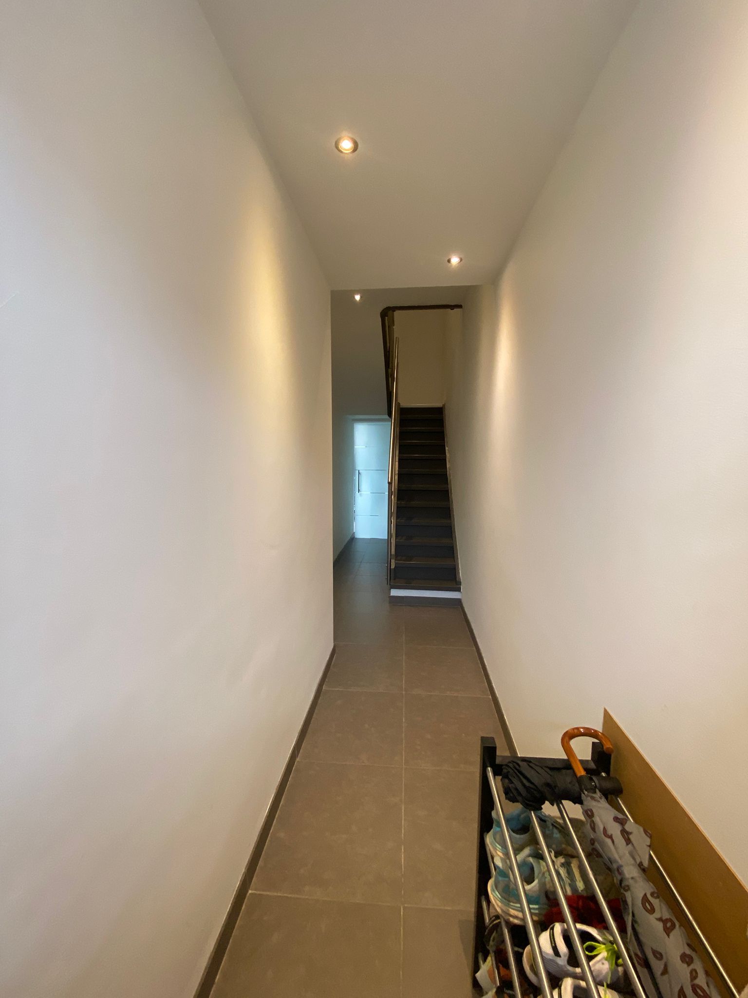 Instapklare halfopen bebouwing met ruime tuin. - foto 15