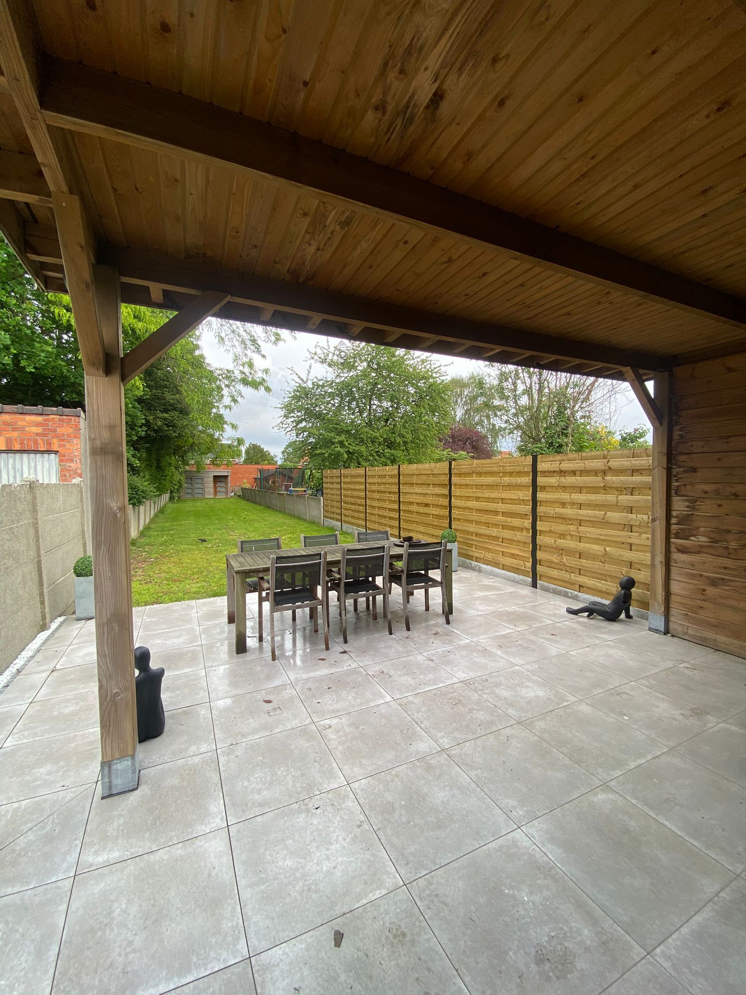 Instapklare halfopen bebouwing met ruime tuin. - foto 27