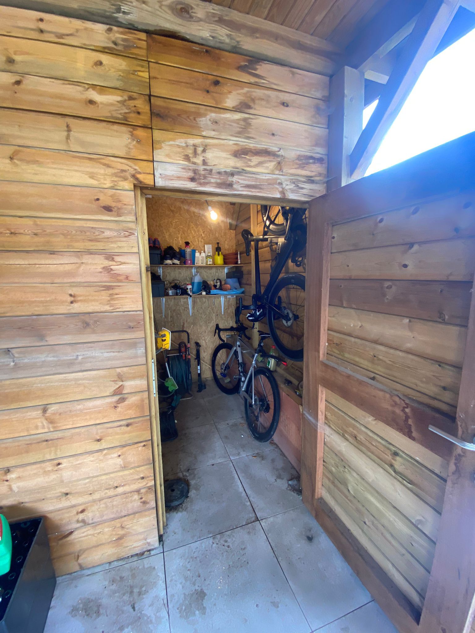 Instapklare halfopen bebouwing met ruime tuin. - foto 30
