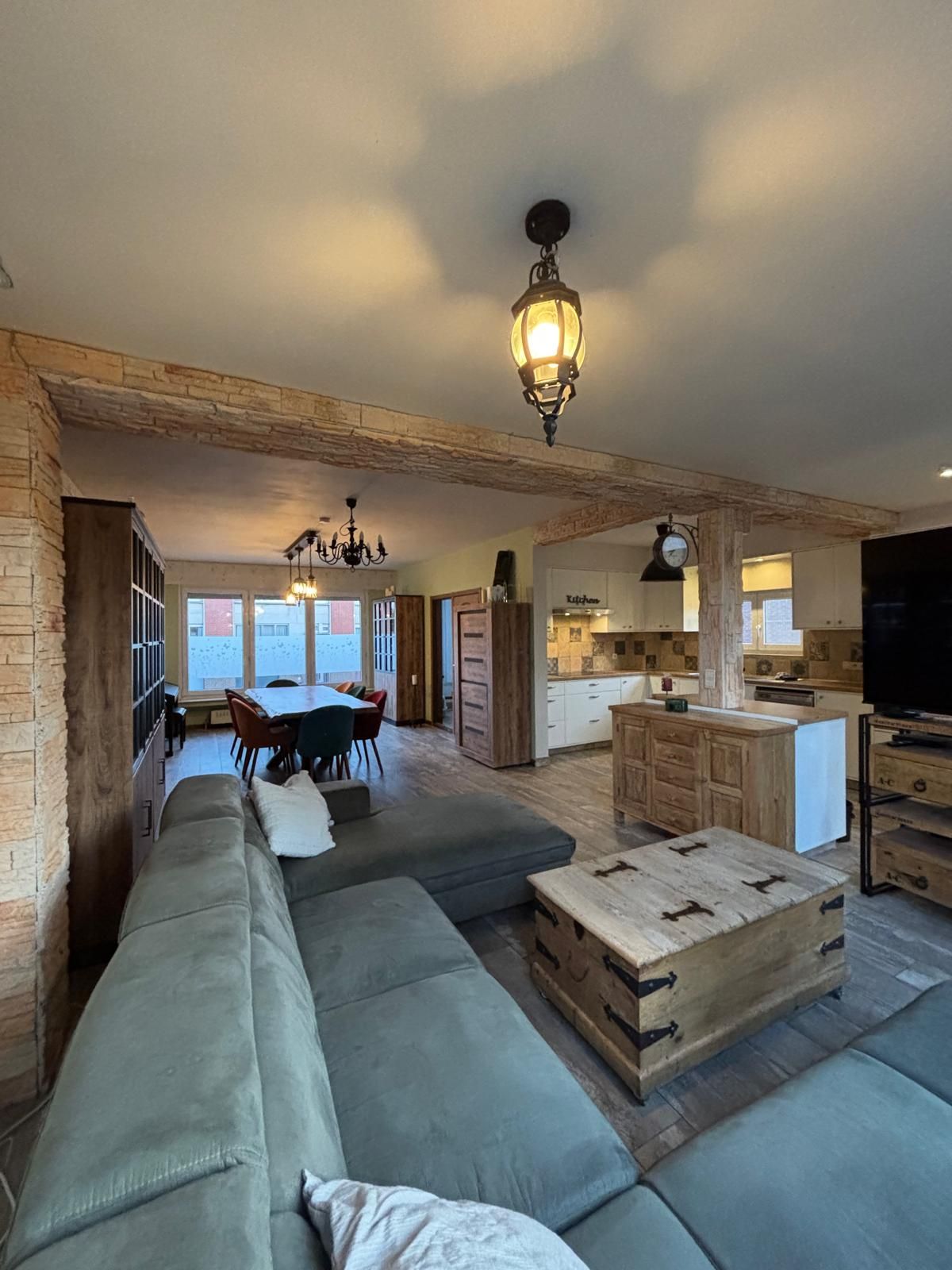 Bel-etage met 4 slpkamers, 2 badkamers, tuin en garage te Ekeren - foto 5