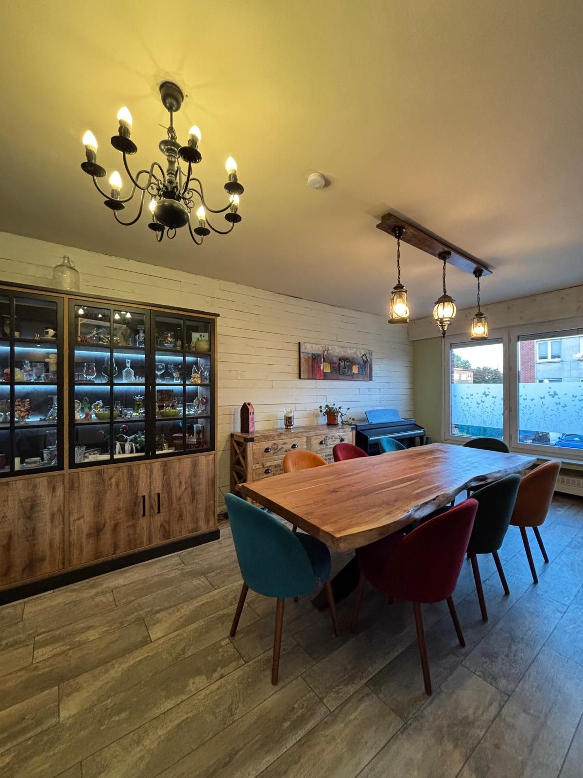 Bel-etage met 4 slpkamers, 2 badkamers, tuin en garage te Ekeren - foto 6