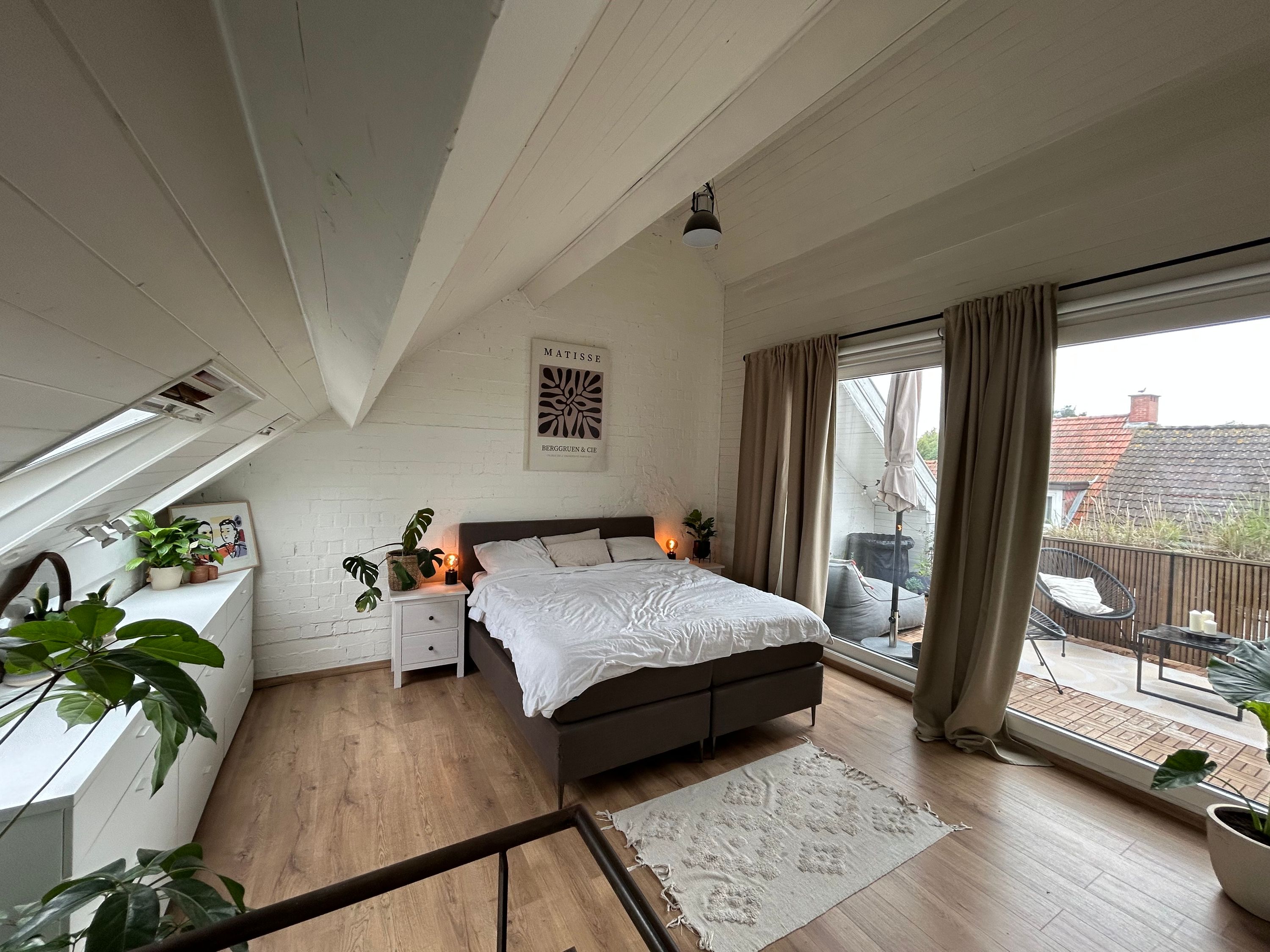 Gerenoveerd huis met dakterras, koer en 2 slaapkamers. - foto 14