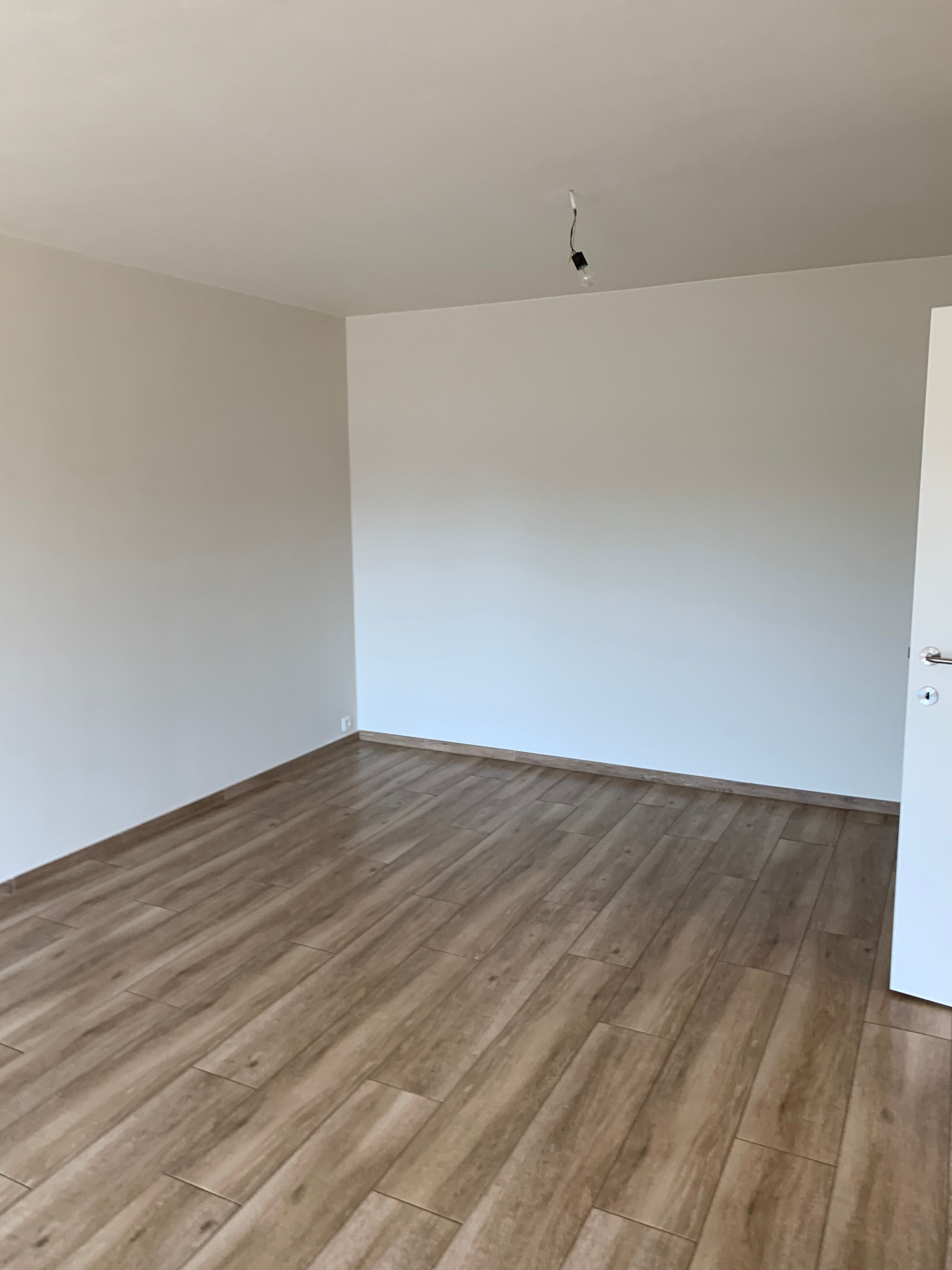 Te huur - Volledig gerenoveerd appartement met 2 slaapkamers - foto 4