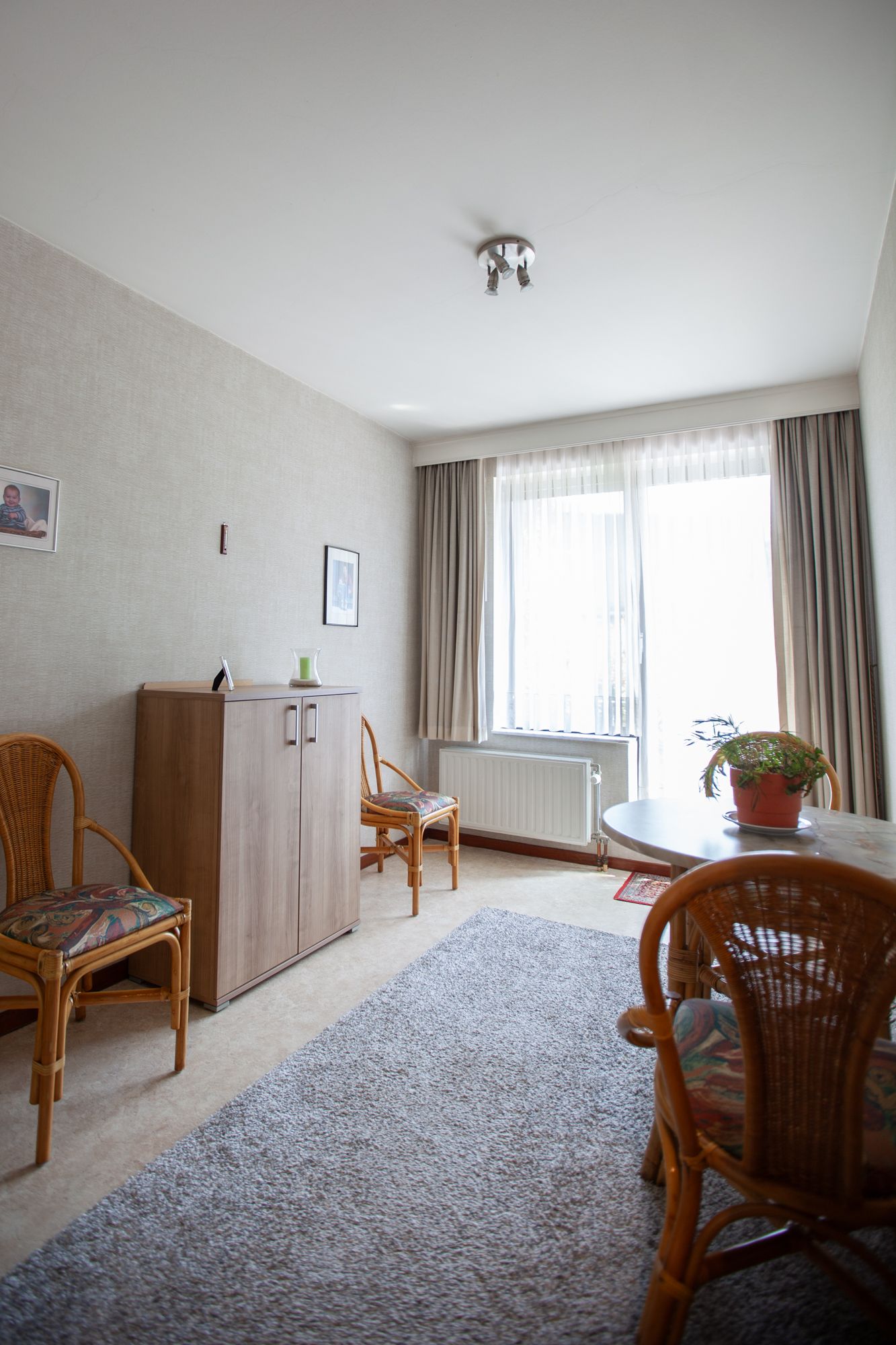 Ruim appartement met 3 slaapkamers en een inpandige garage - foto 13