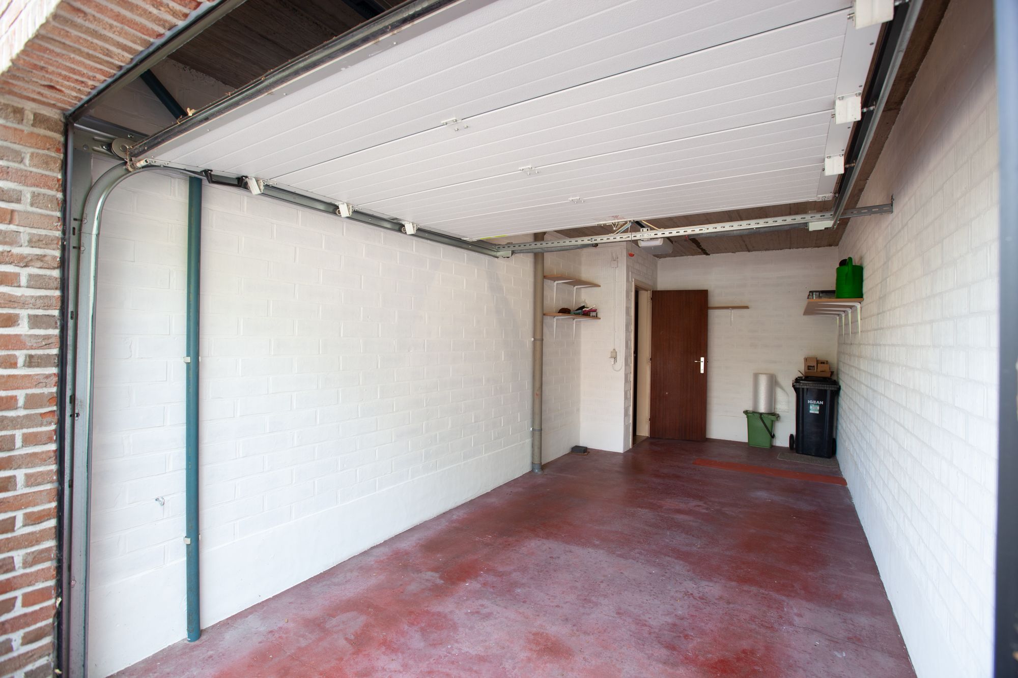 Ruim appartement met 3 slaapkamers en een inpandige garage - foto 18
