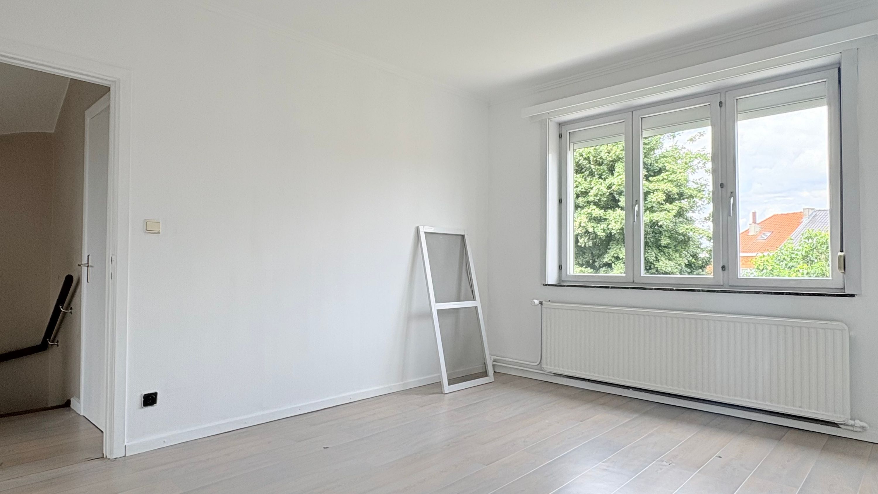 Charmante bel-etagewoning met mogelijkheden in rustige woonomgeving - foto 7