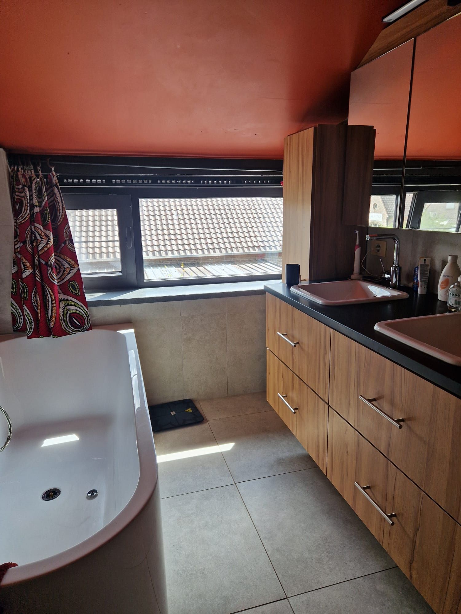 unieke instapklare woning residentieel gelegen met 5 slaapkamers uit de hand te  - foto 10