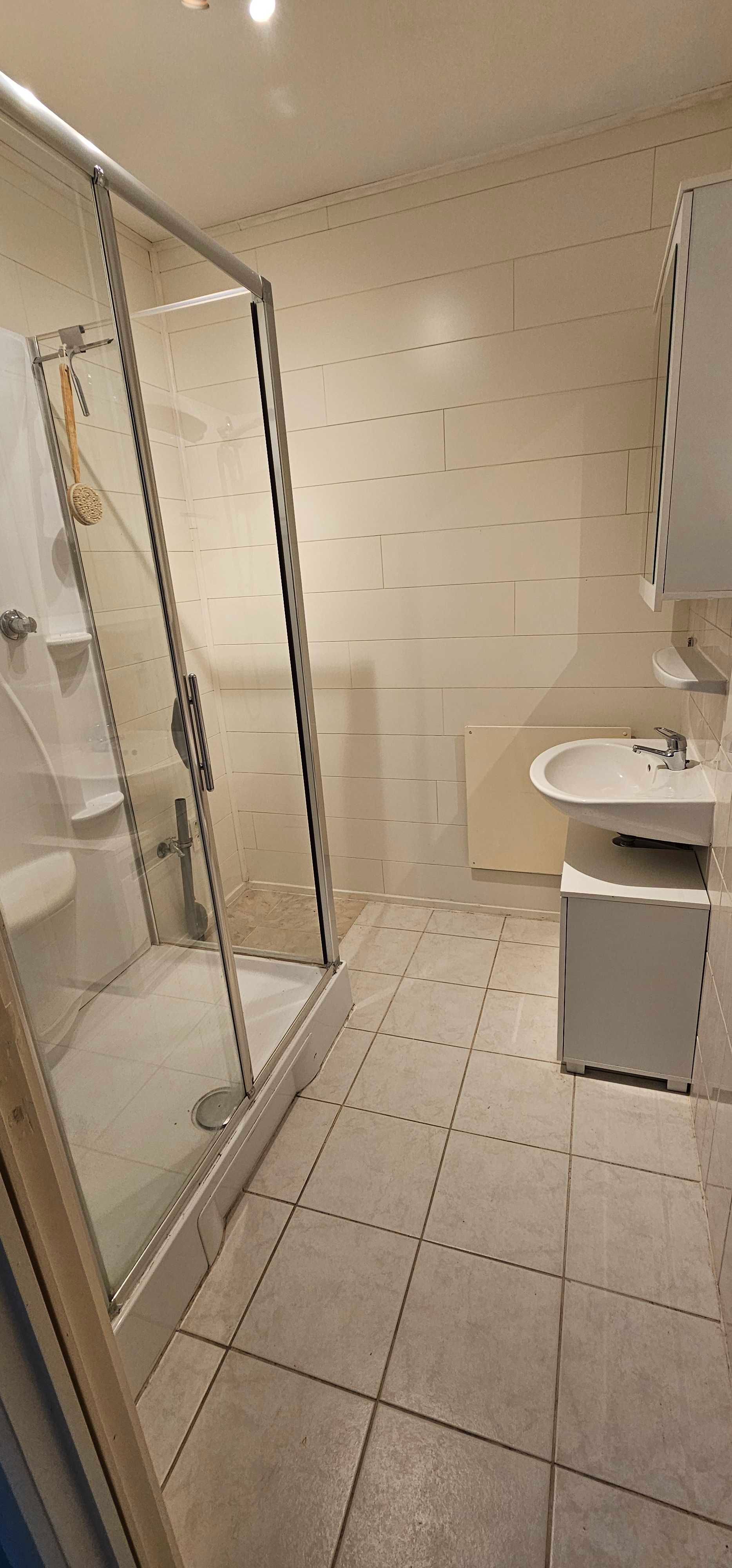 Ruim en lichtrijk appartement in Mariakerke (Oostende)! - foto 9