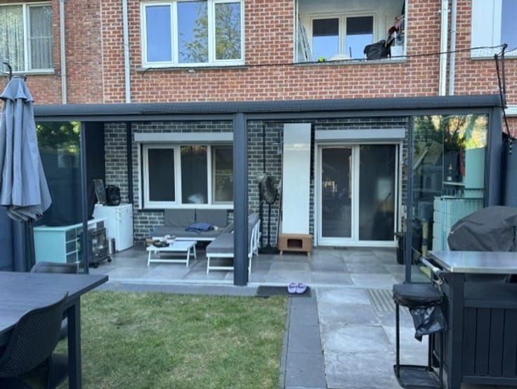 Gerenoveerd gelijkvloers appartement - foto 7