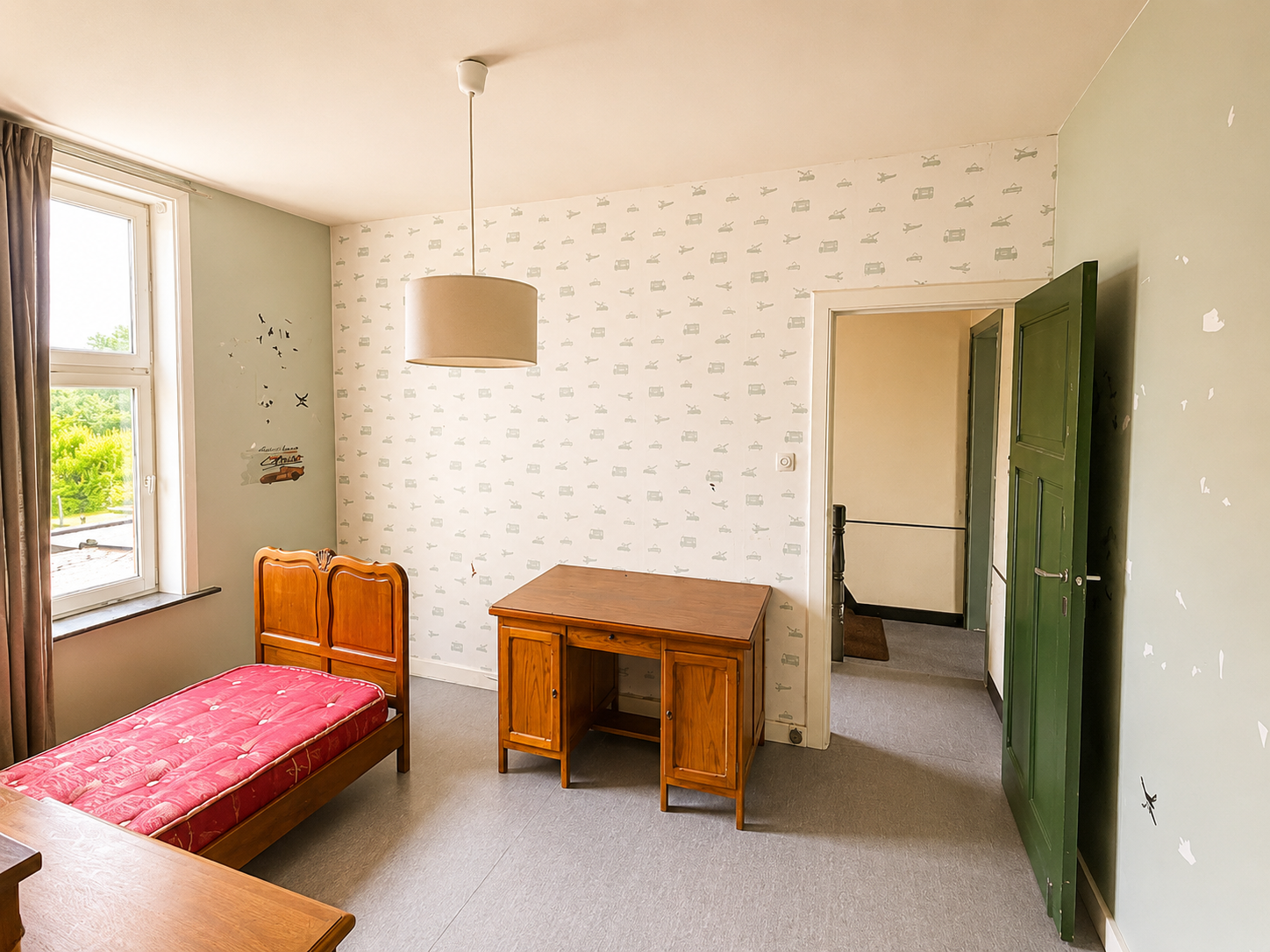 Ruime rijwoning met garage, tuin en veel renovatiepotentieel - foto 9