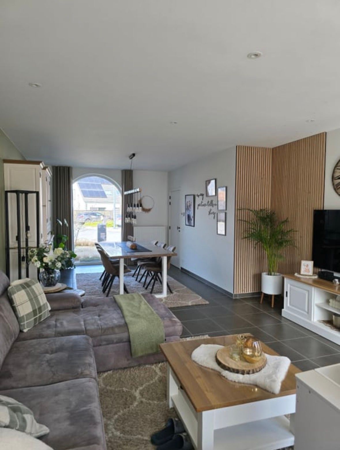 Instapklare en energiezuinige woning met 5 slaapkamers te Ruiselede - foto 2