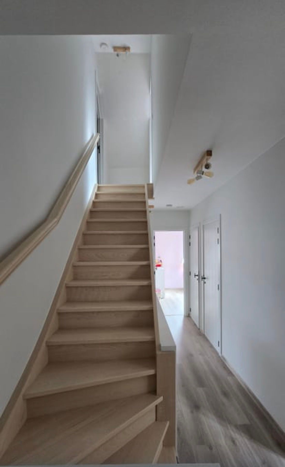 Instapklare en energiezuinige woning met 5 slaapkamers te Ruiselede - foto 20