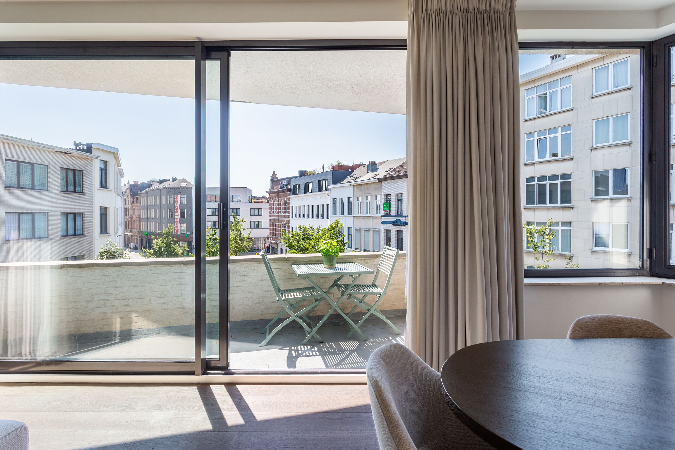 Lichtrijk hoekappartement op toplocatie vlak bij het Zuid - foto 2