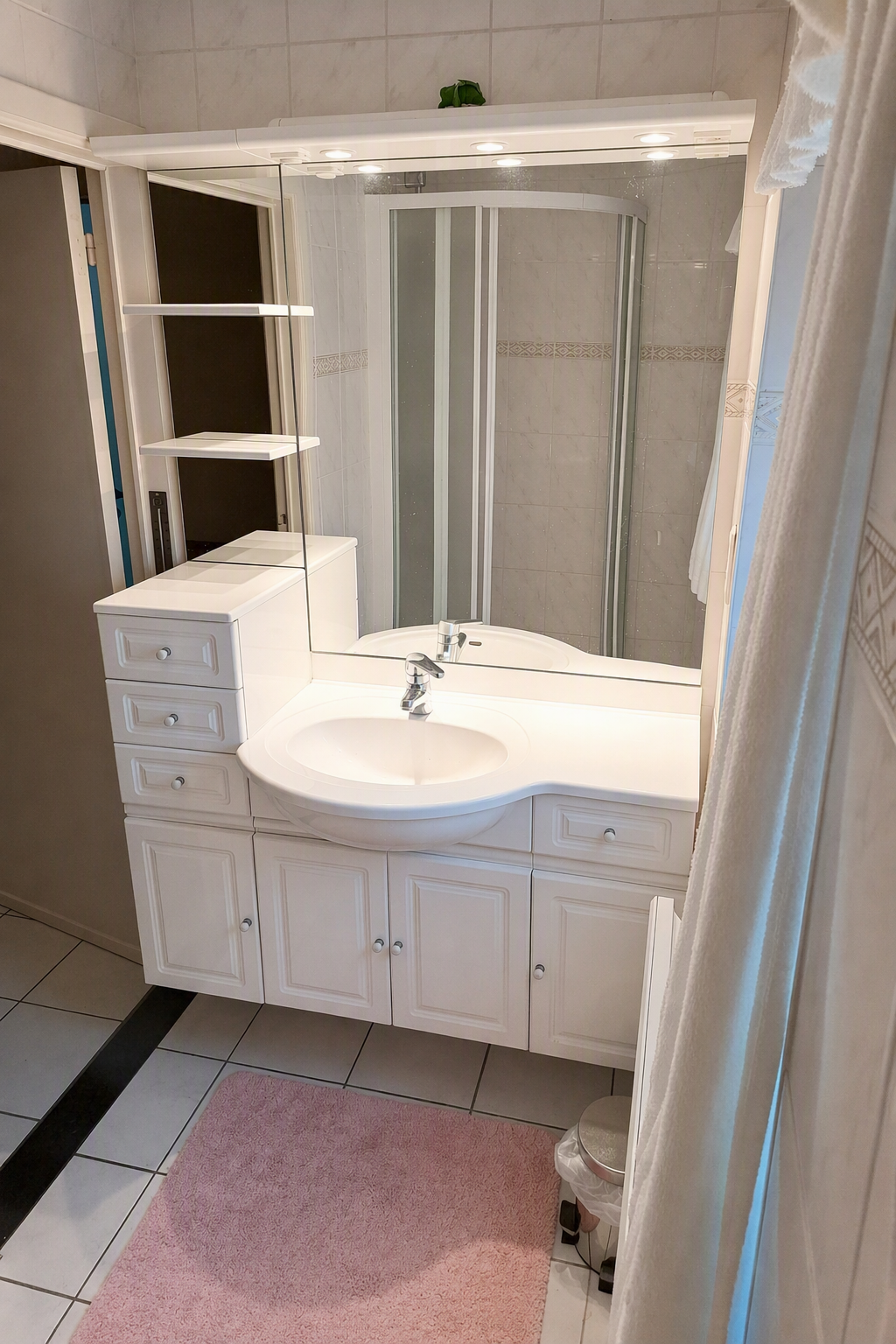 Gezinswoning met 3 slpks, vernieuwde keuken & badkamer - foto 5