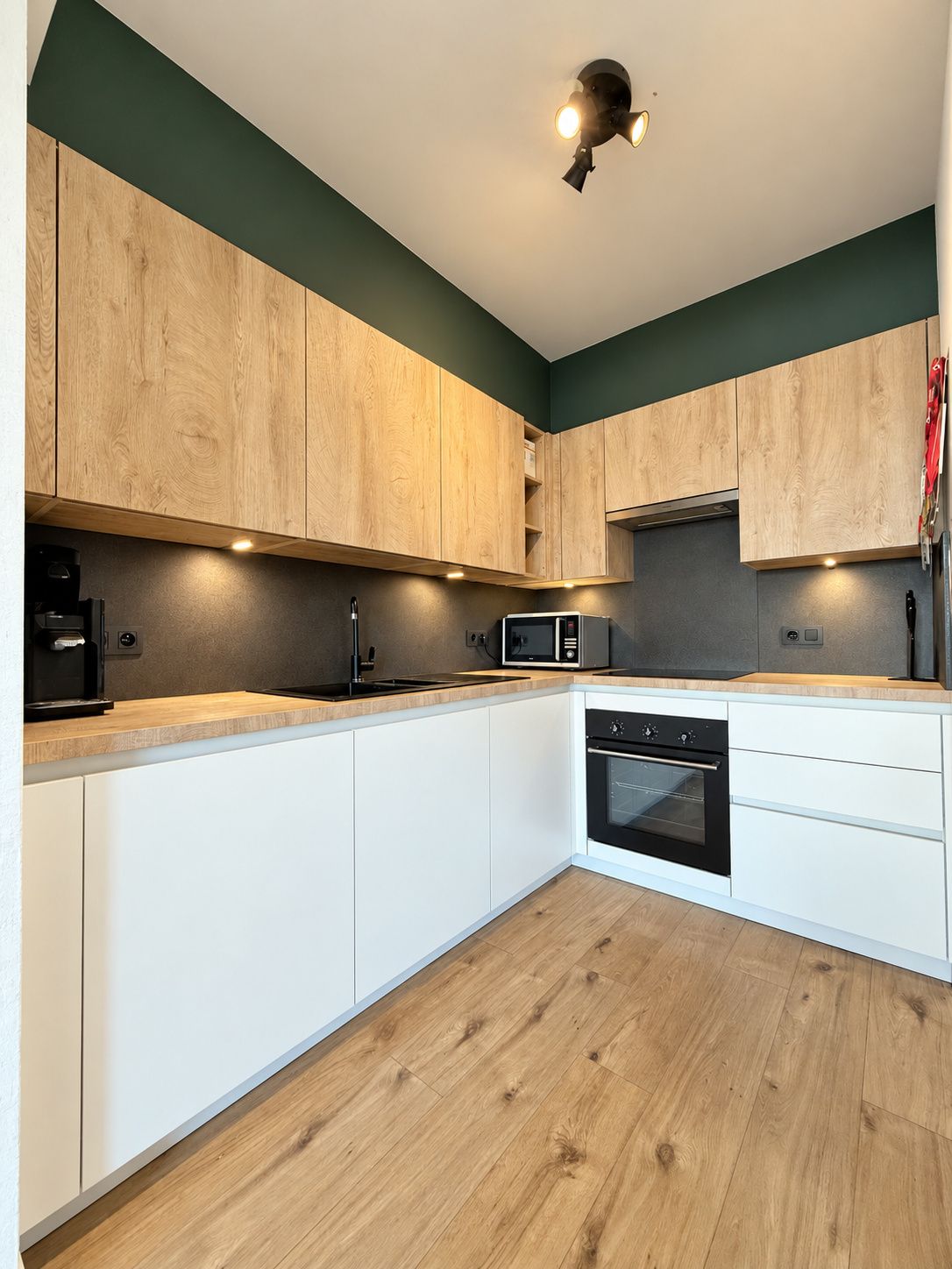Instapklaar appartement met 2 slaapkamers.  - foto 3