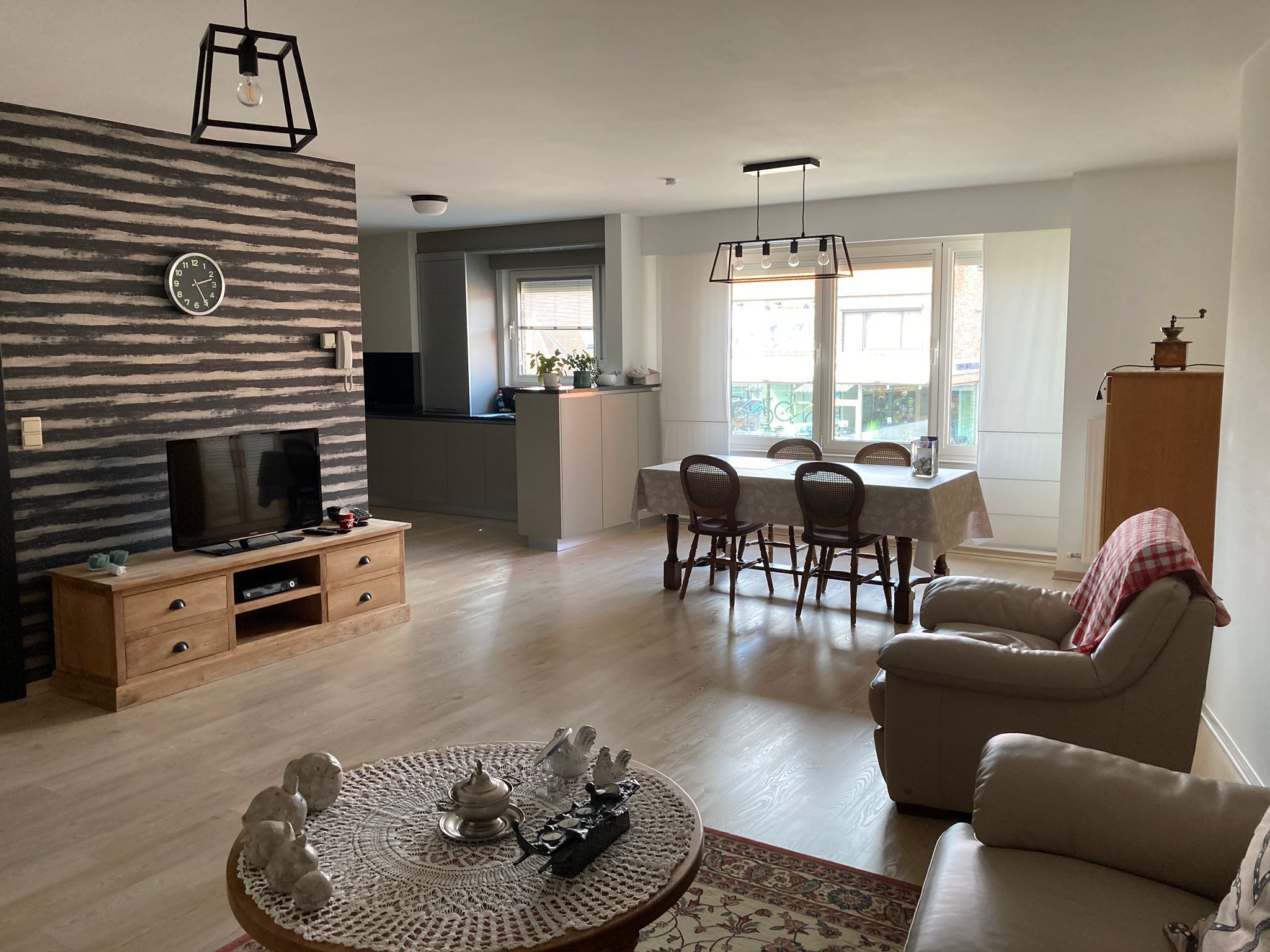 Volledig instapklaar luxe appartement met garage... - foto 5