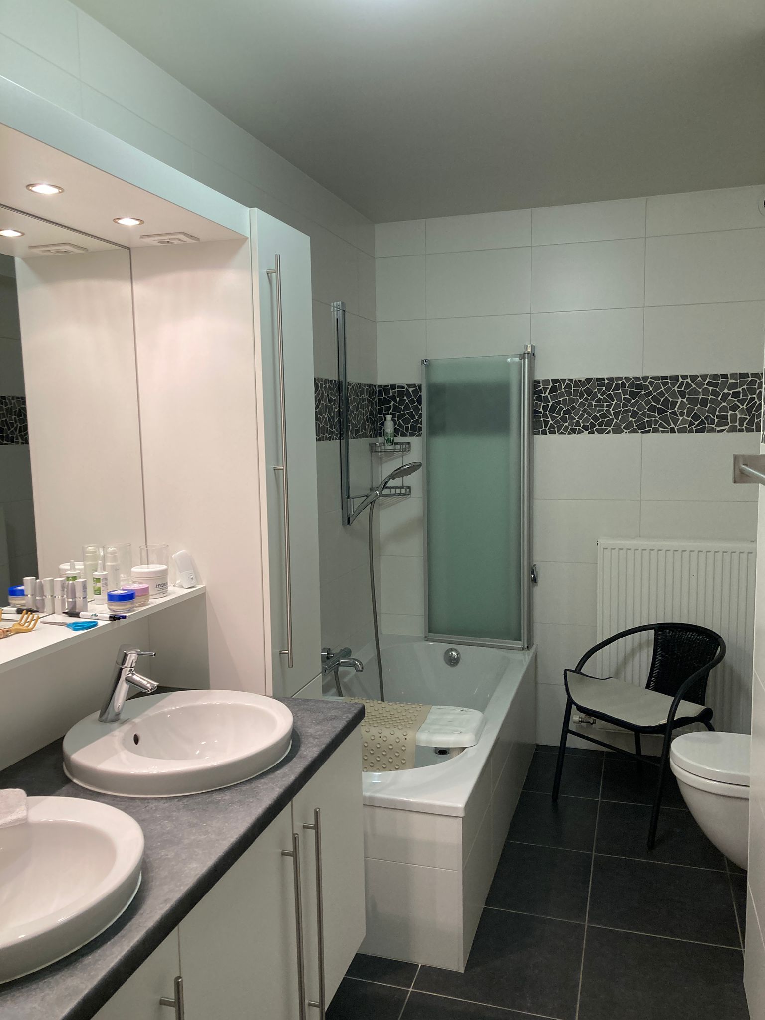 Volledig instapklaar luxe appartement met garage... - foto 7