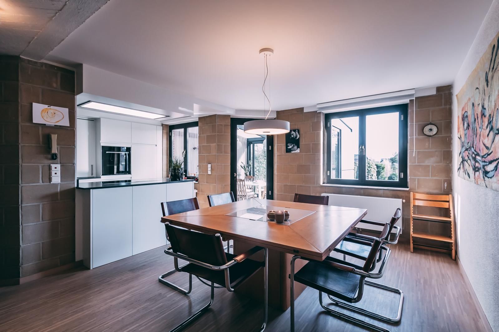 Sfeervolle split-level woning met unieke indeling - foto 3