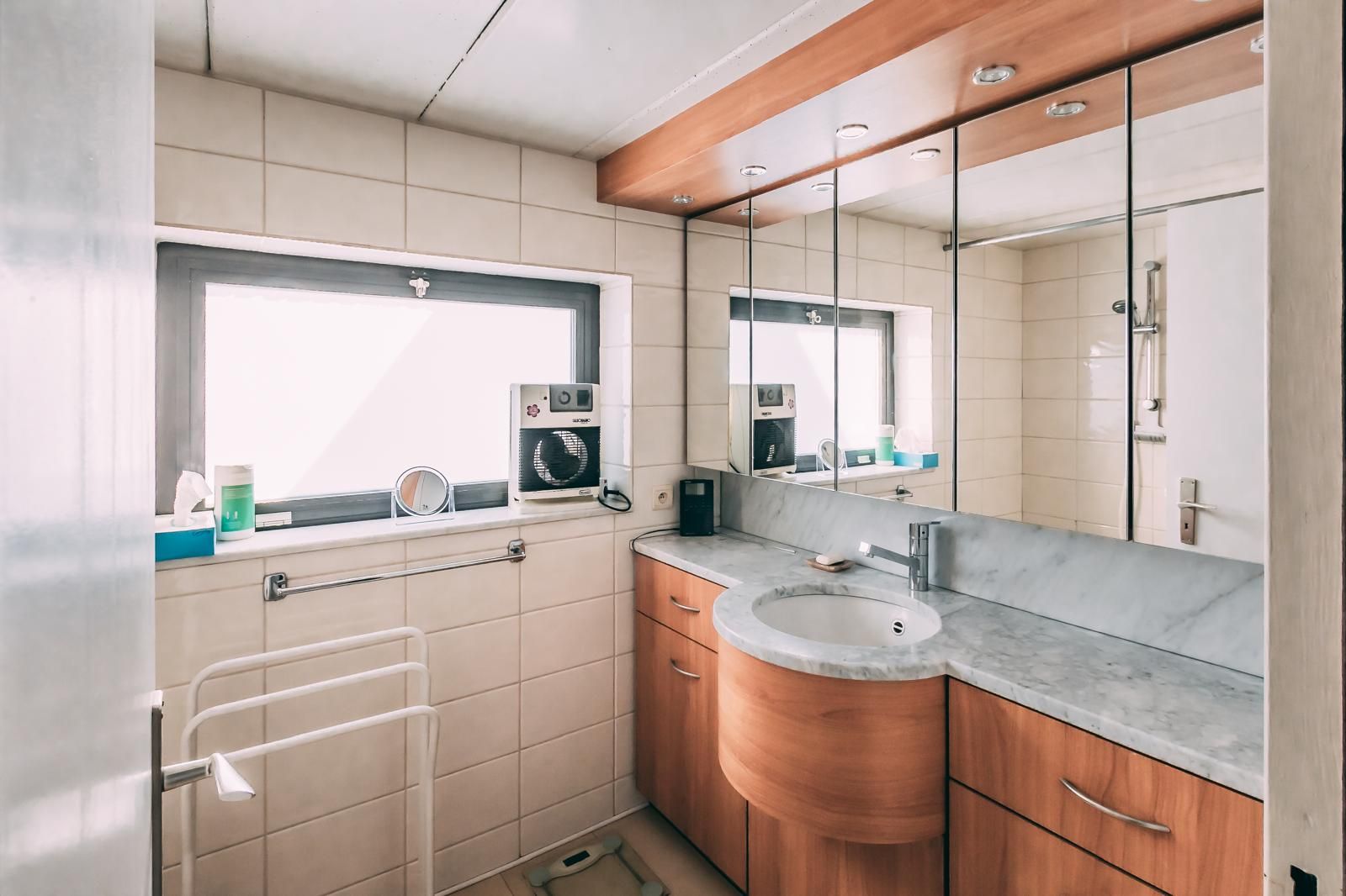 Sfeervolle split-level woning met unieke indeling - foto 8