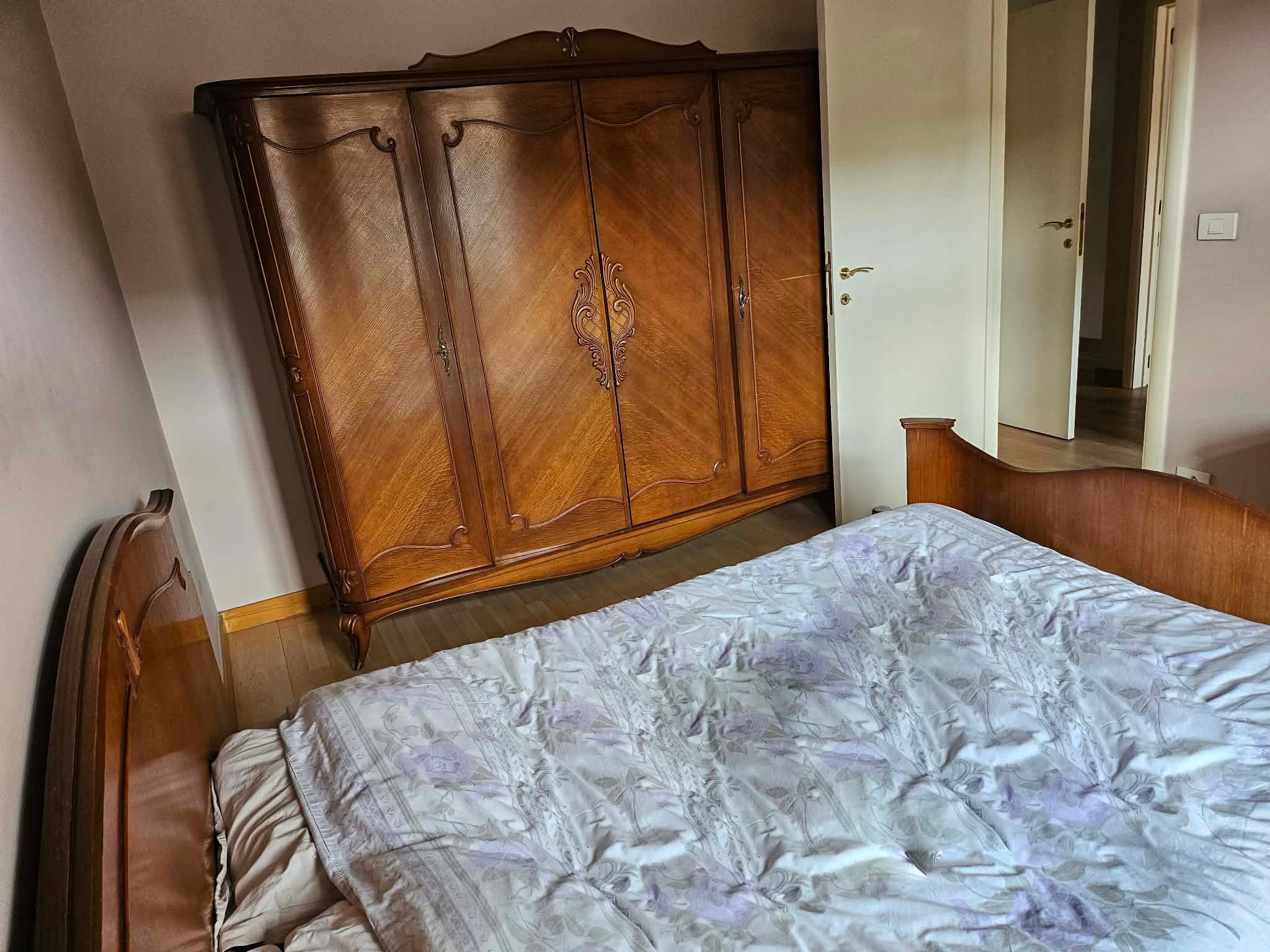 Goed gelegen gelijkvloers appartement met voortuintje, grote kelder en garage. - foto 7