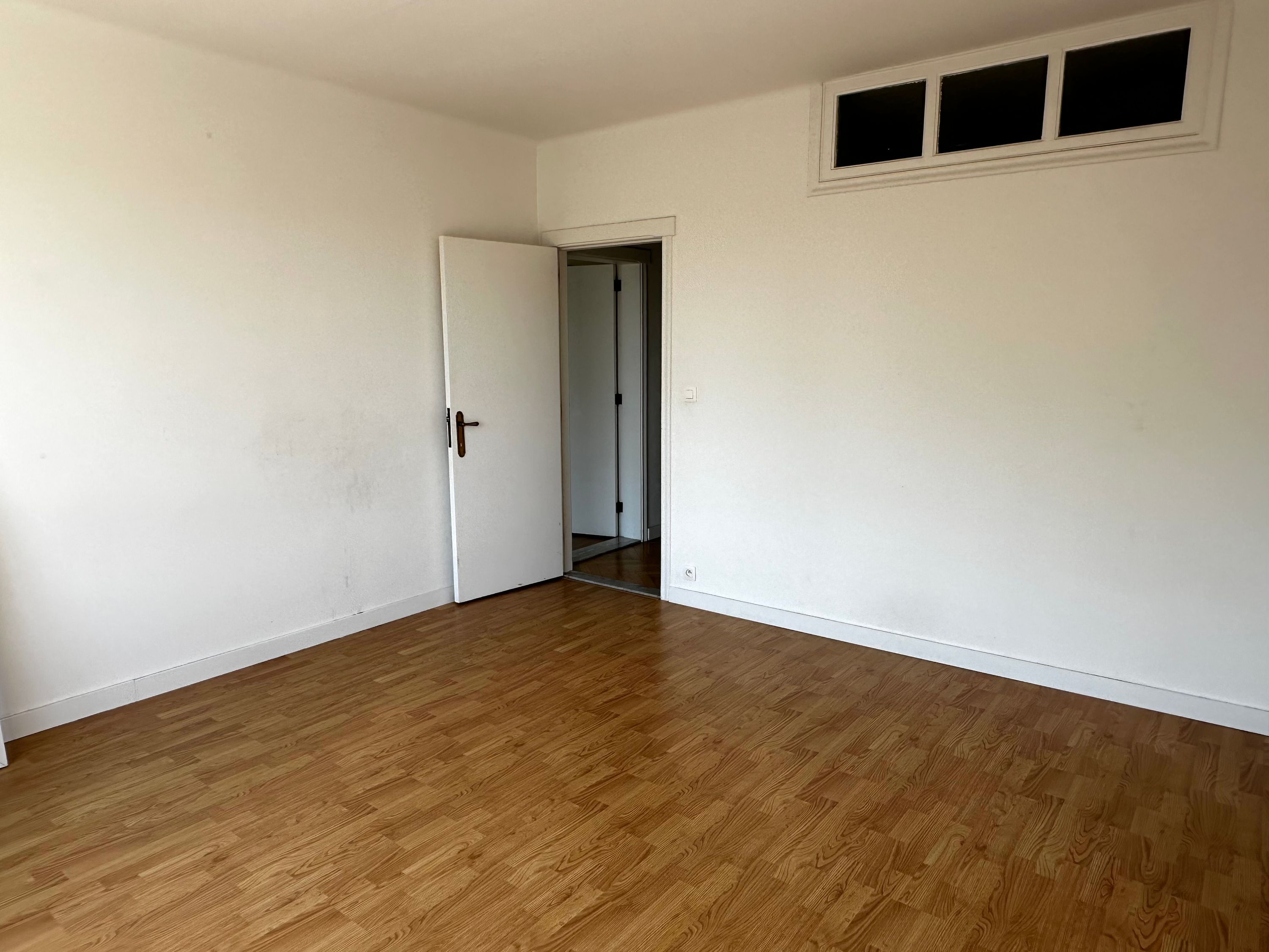 Lichtrijk gezellig appartement met 3 slaapkamers  - foto 9