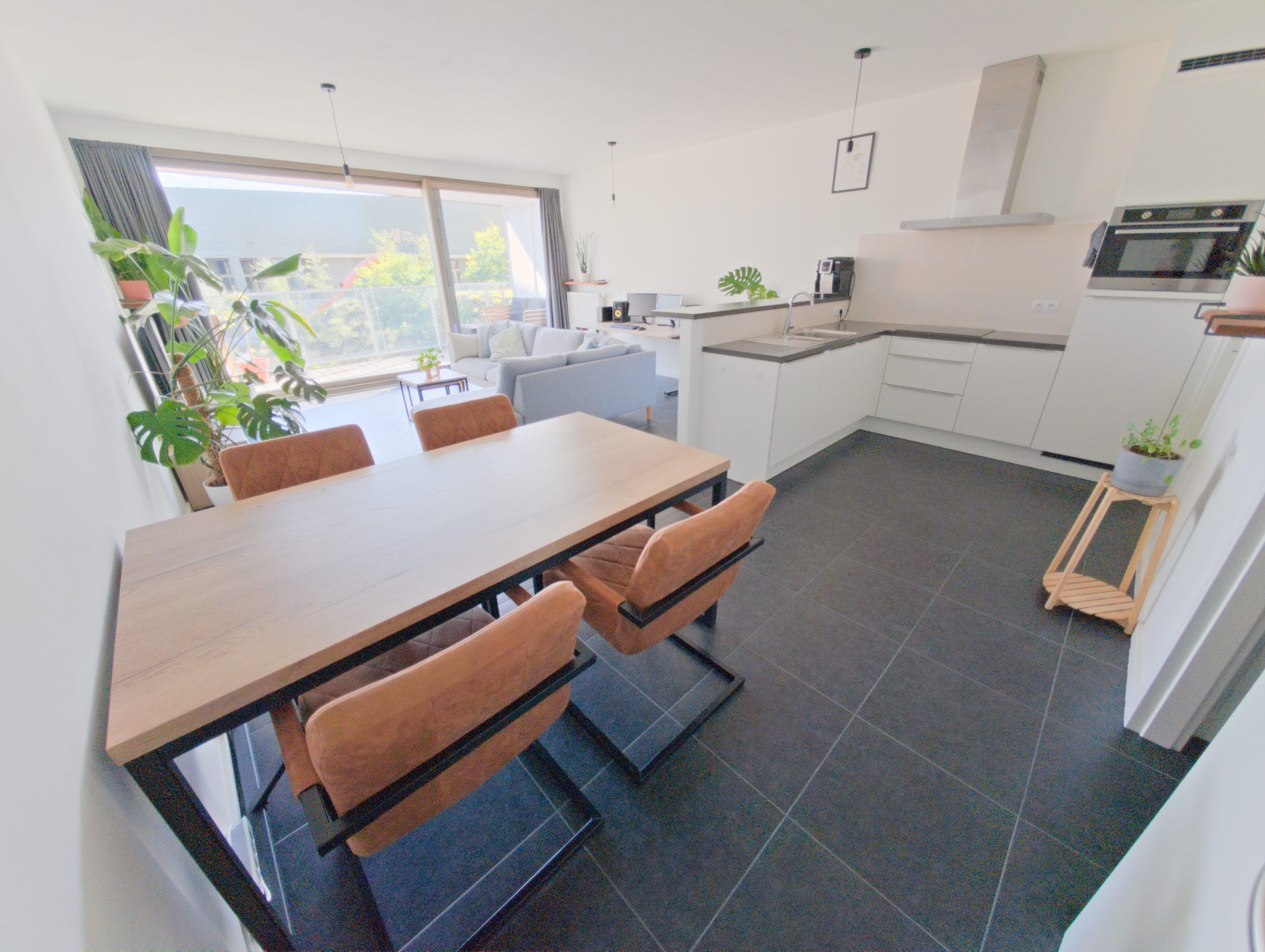 Modern, lichtrijk appartement met zuidgericht terras op toplocatie in Gent - foto 2