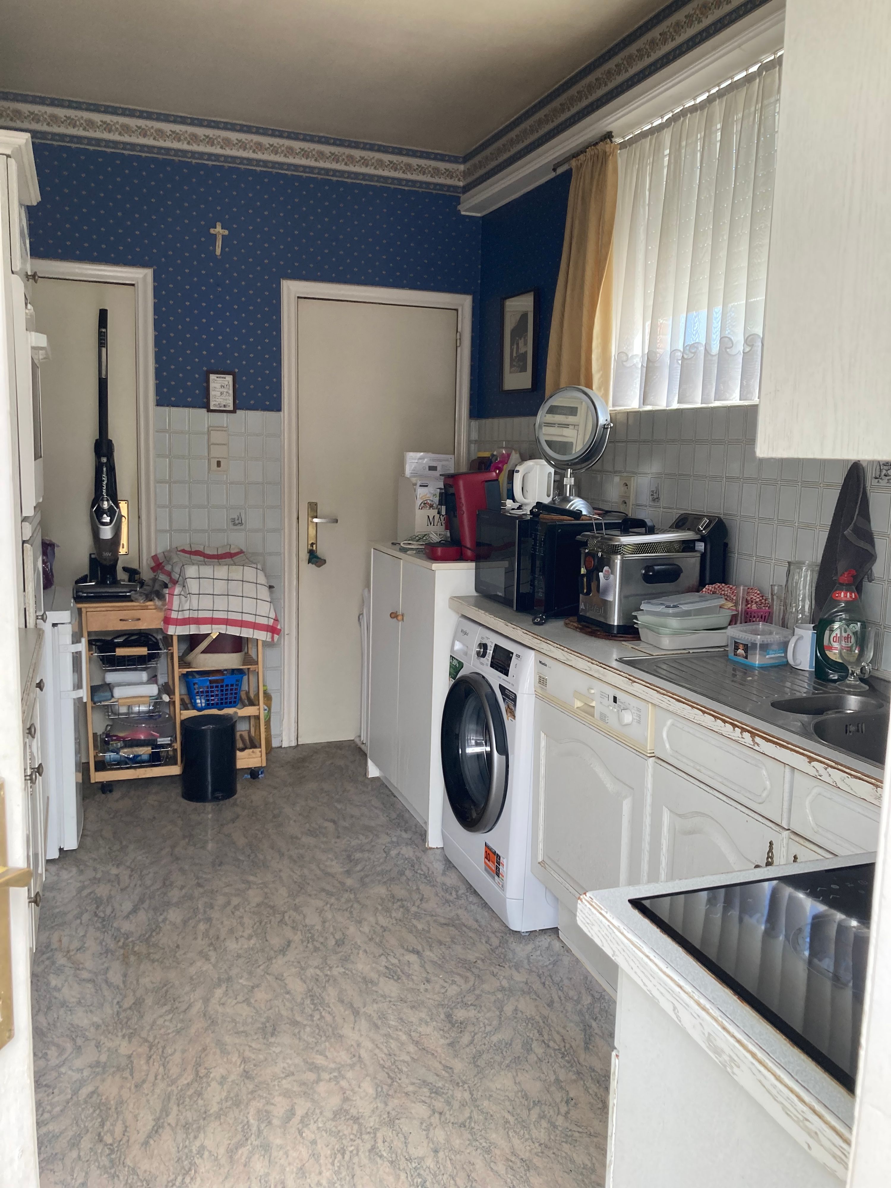 Halfopen gezinswoning met unieke ligging langs het kanaal - foto 7