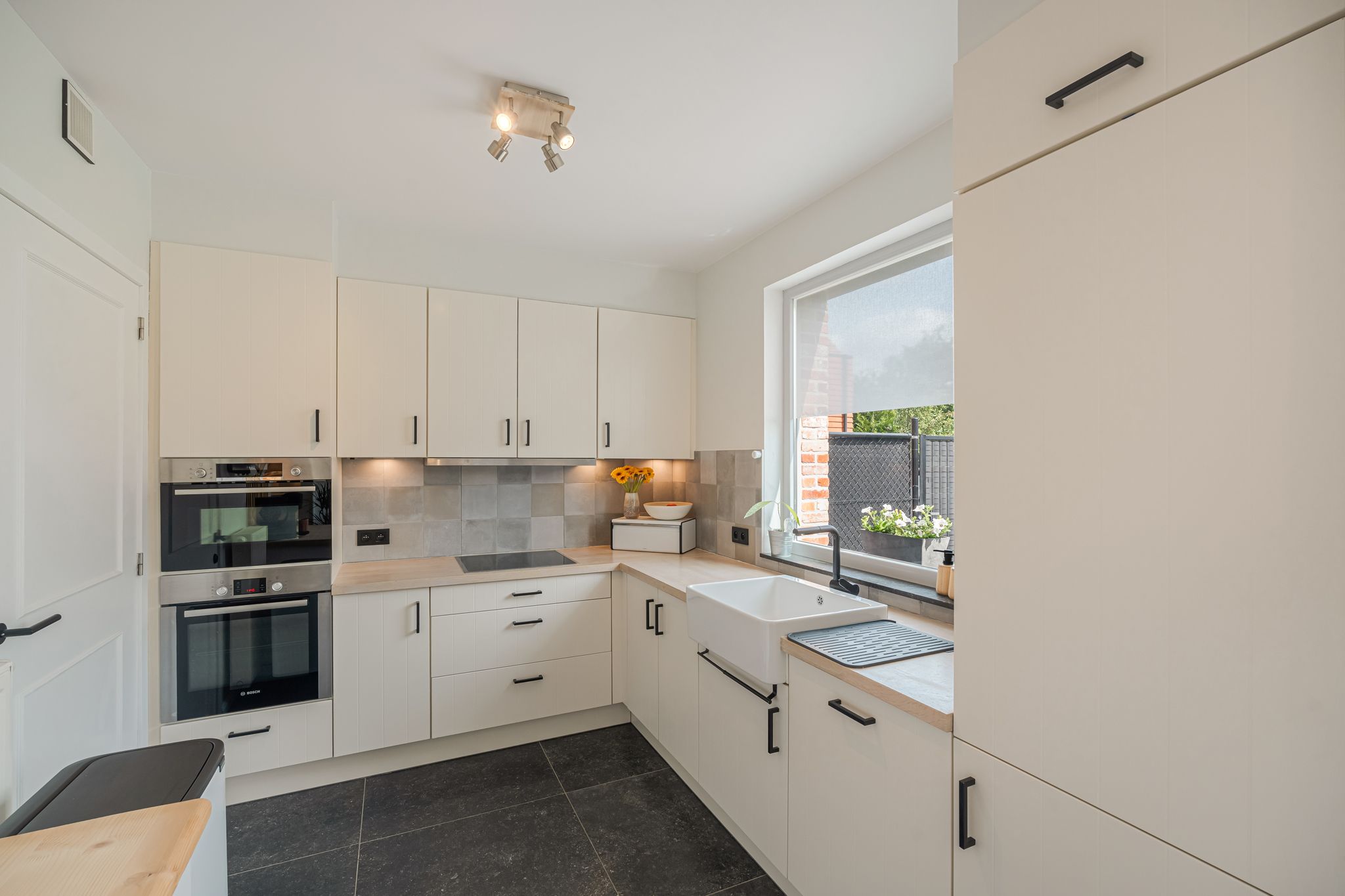 Prachtige Instapklare woning (bj2018) EPC-A - Haasdonk - foto 5
