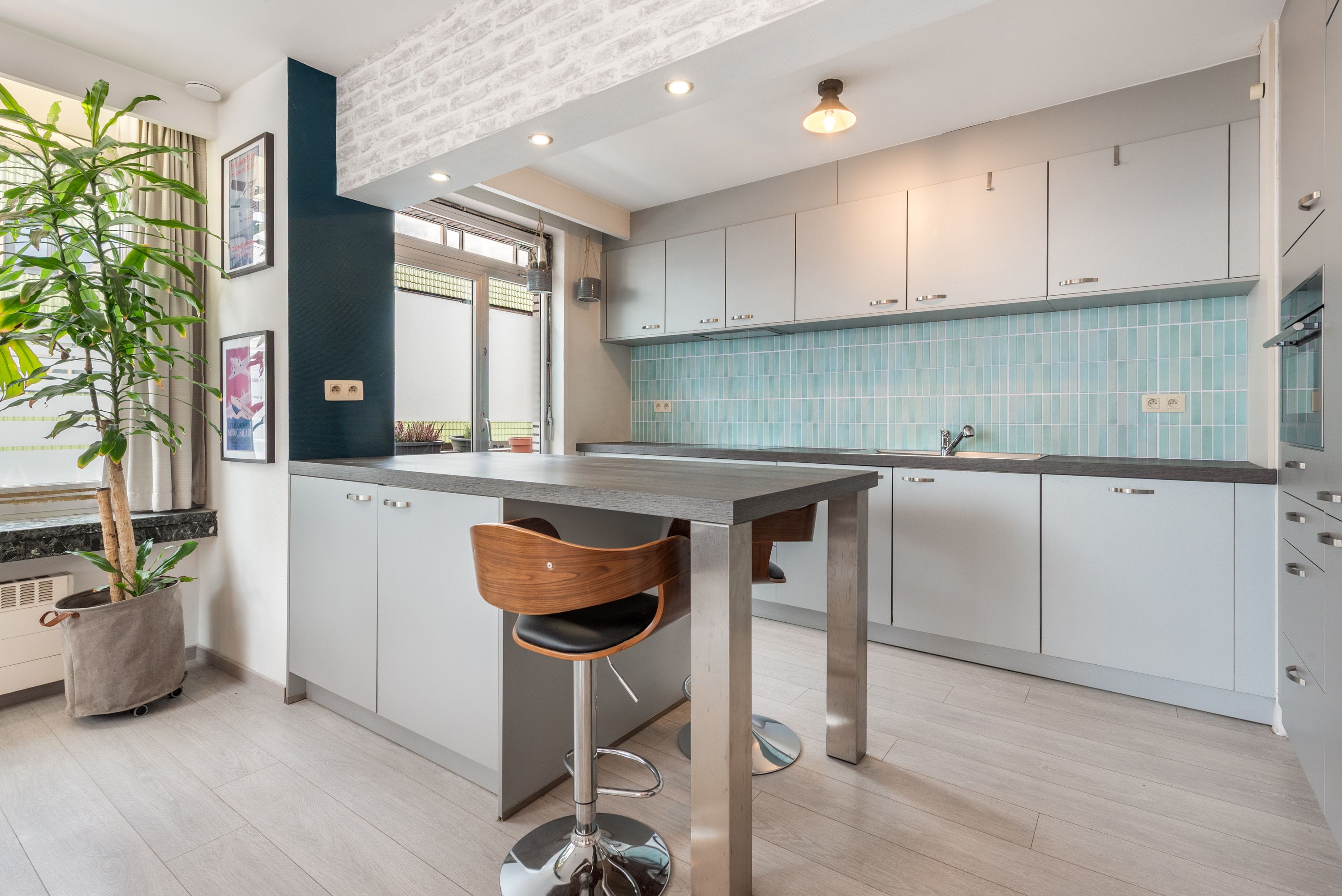 Instapklaar 3-slaapkamerappartement in hartje Borgerhout - foto 3