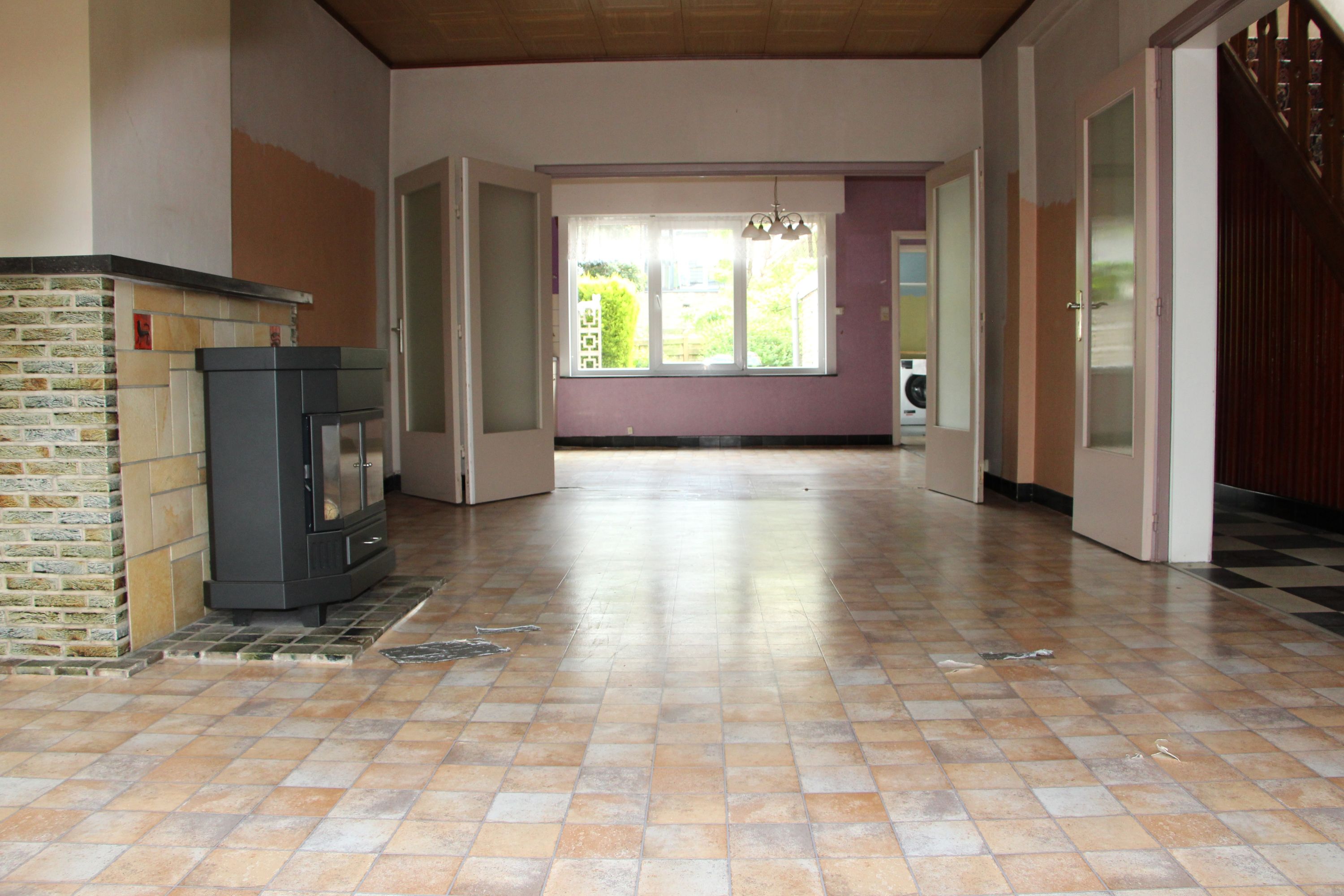 Mooi gelegen, lichtrijke, te renoveren stadswoning. - foto 4